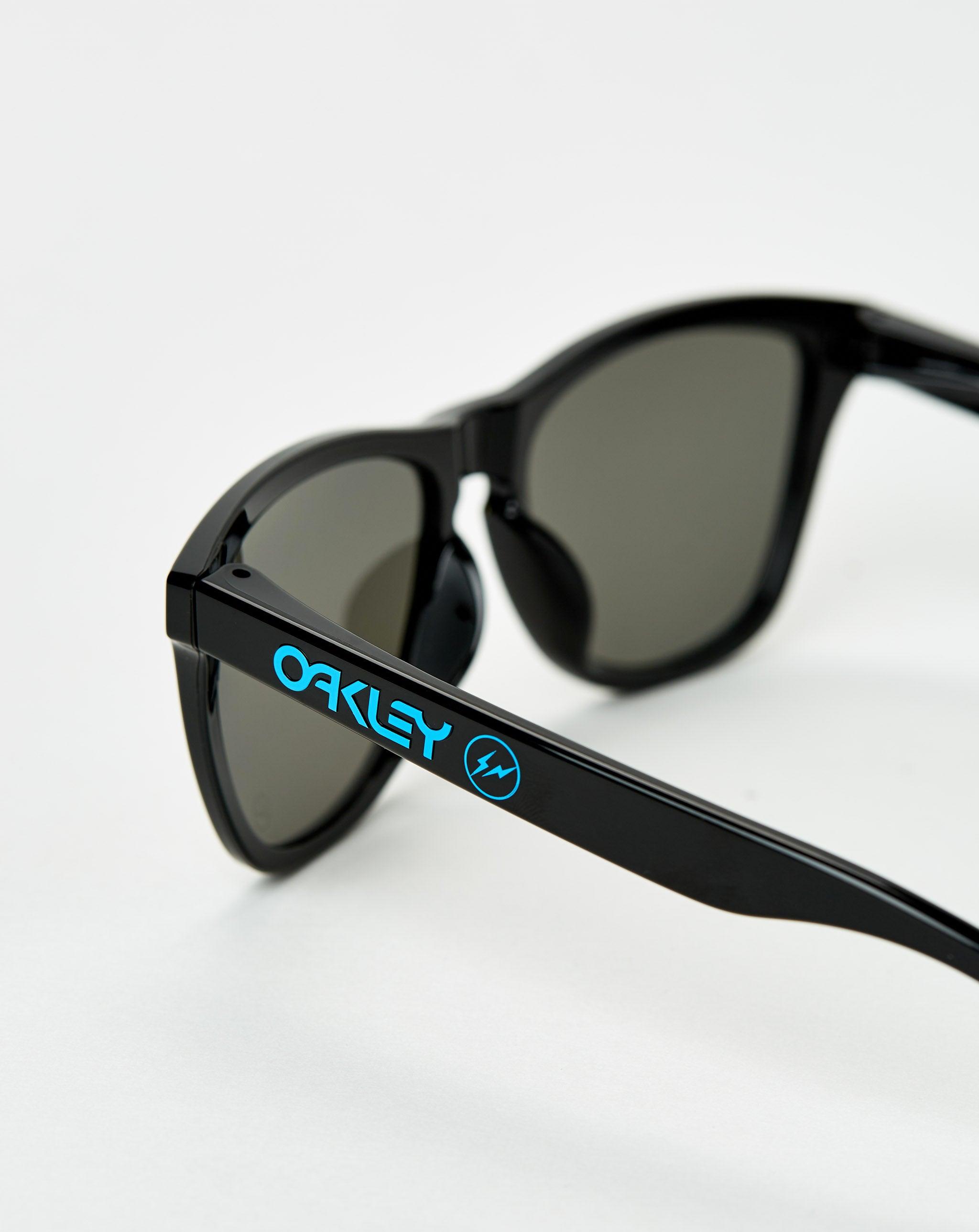 ✨早い者勝ち✨OAKLEY× FRAGMENT FROGSKINS-