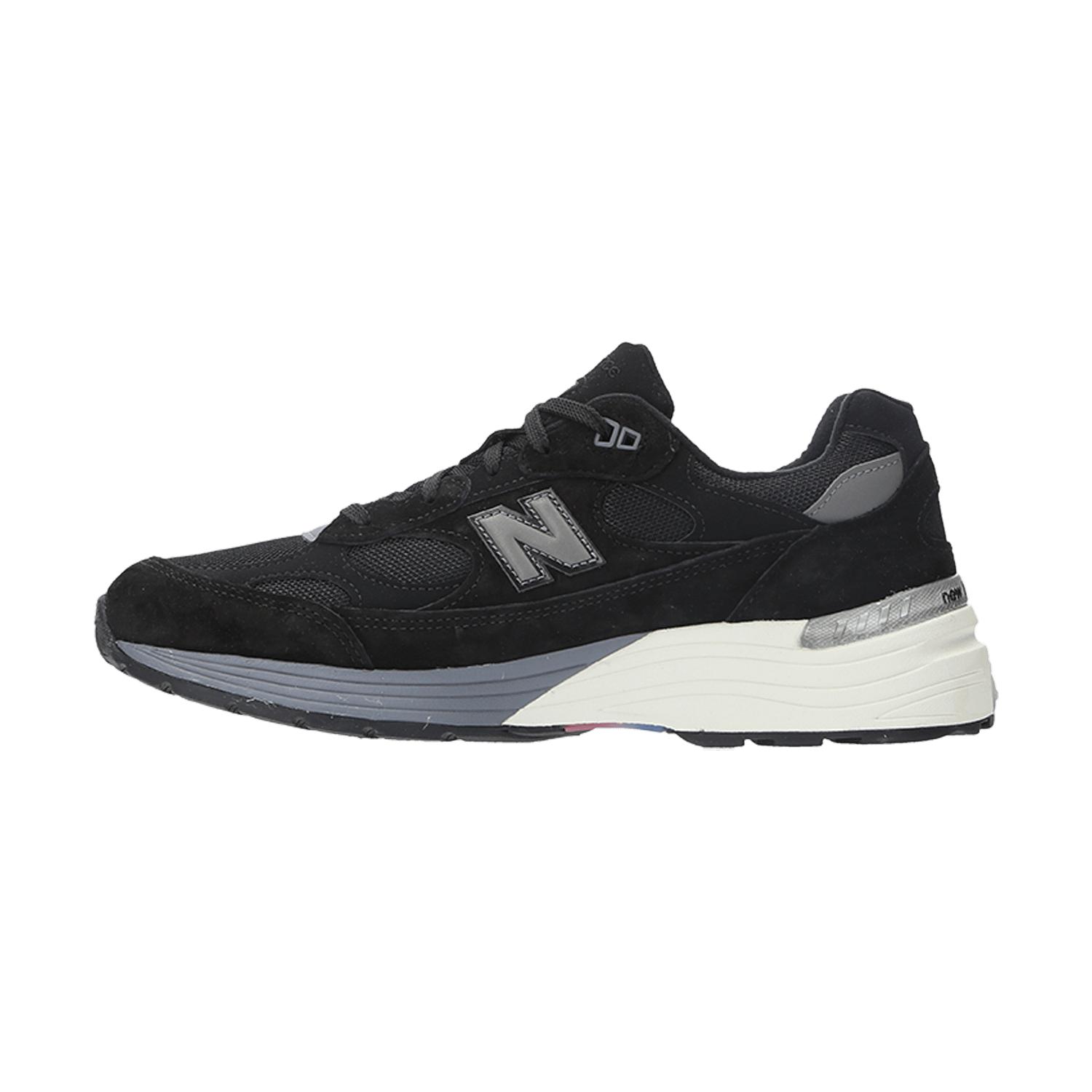 New Balance Suede 992 in Black | Grey 