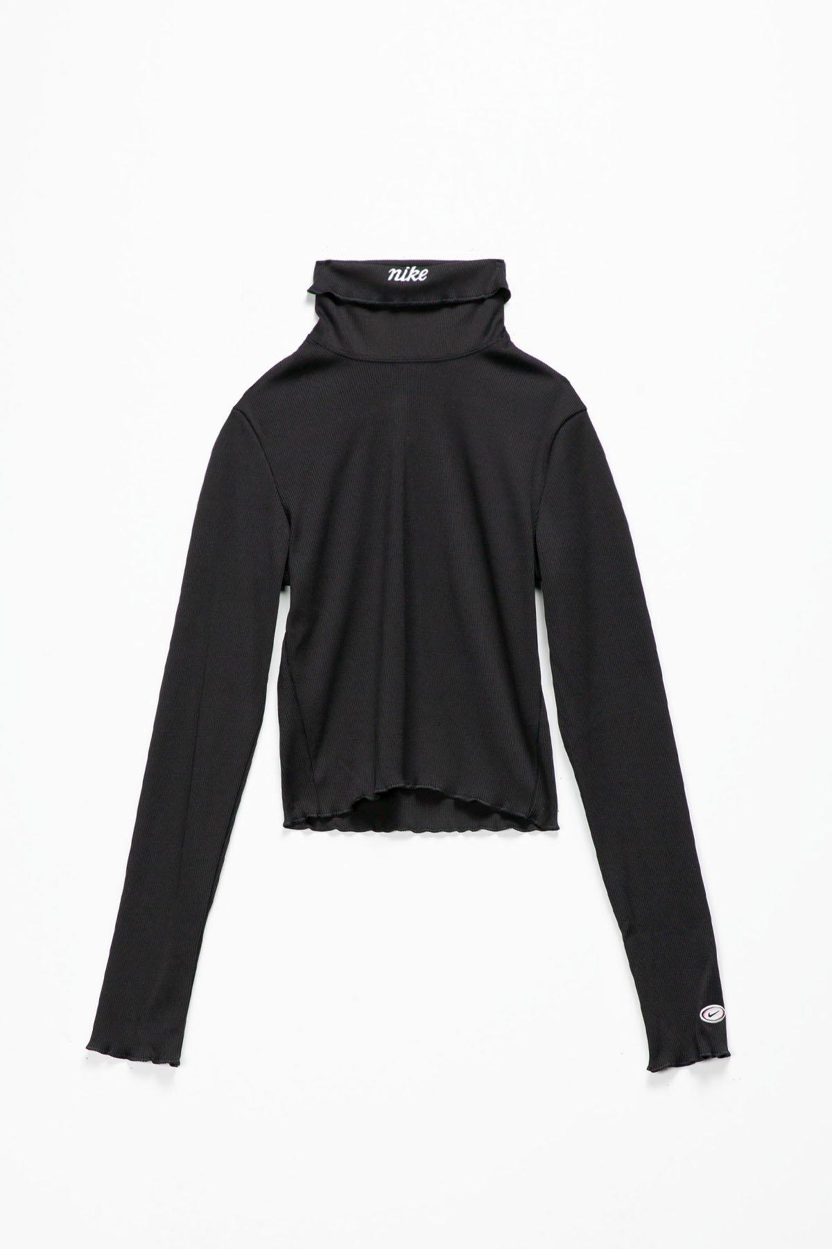 nike black turtleneck