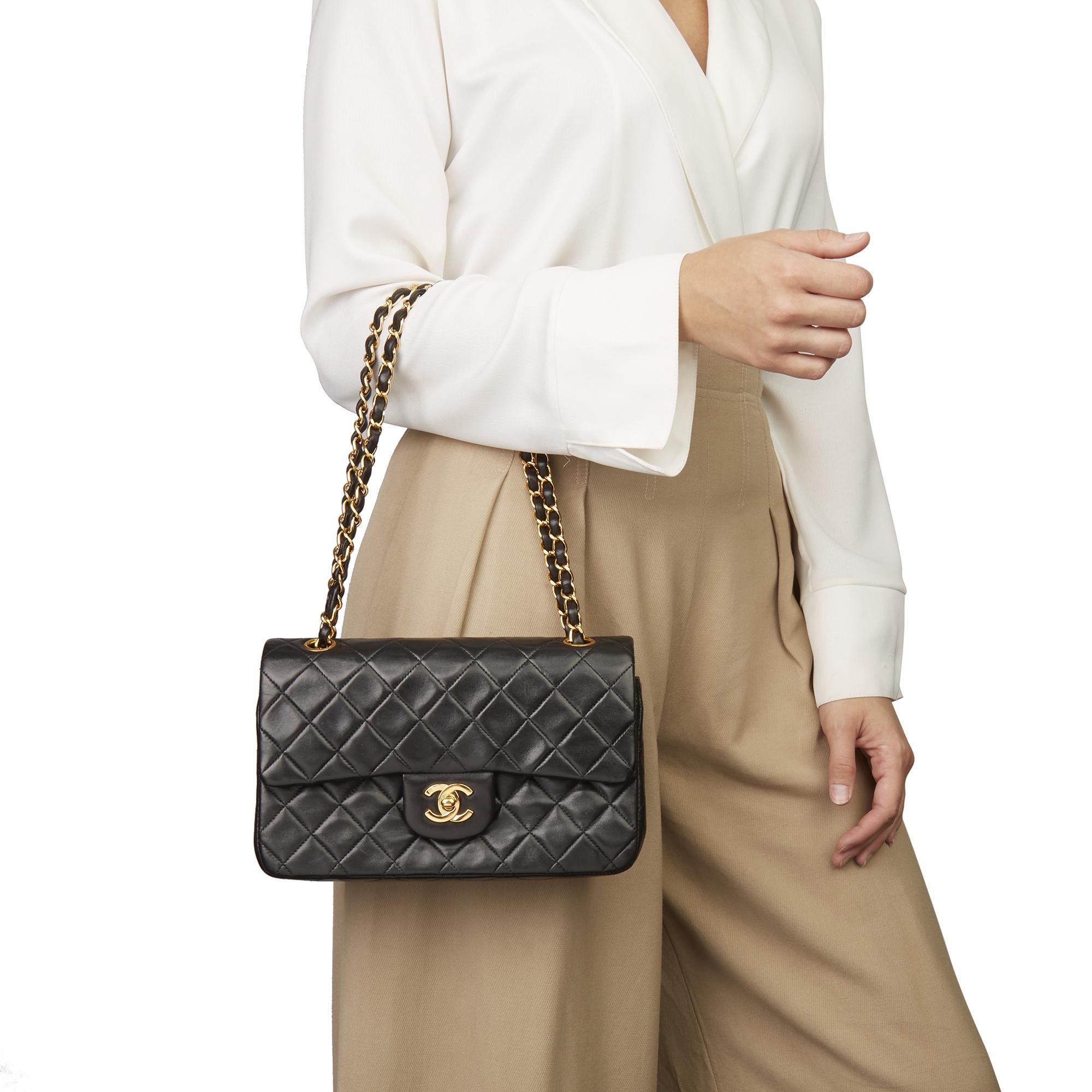 chanel vintage classic double flap bag quilted lambskin medium