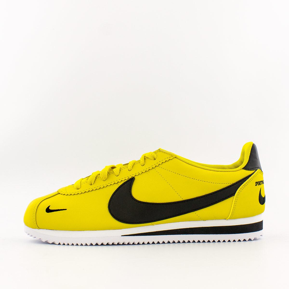 Nike Classic Cortez Premium in Yellow 