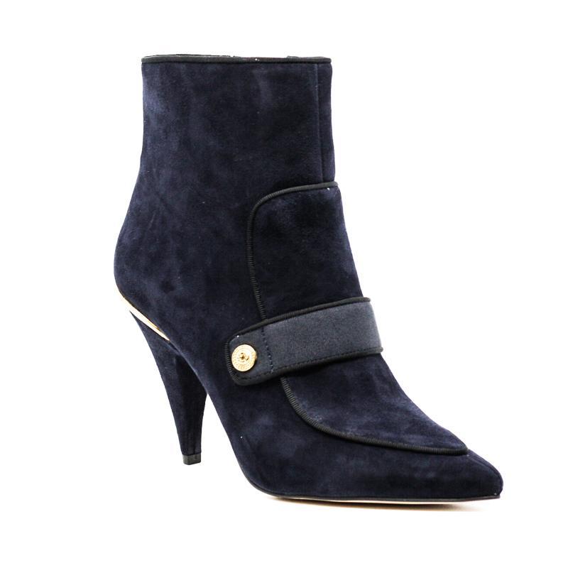 nine west westham booties