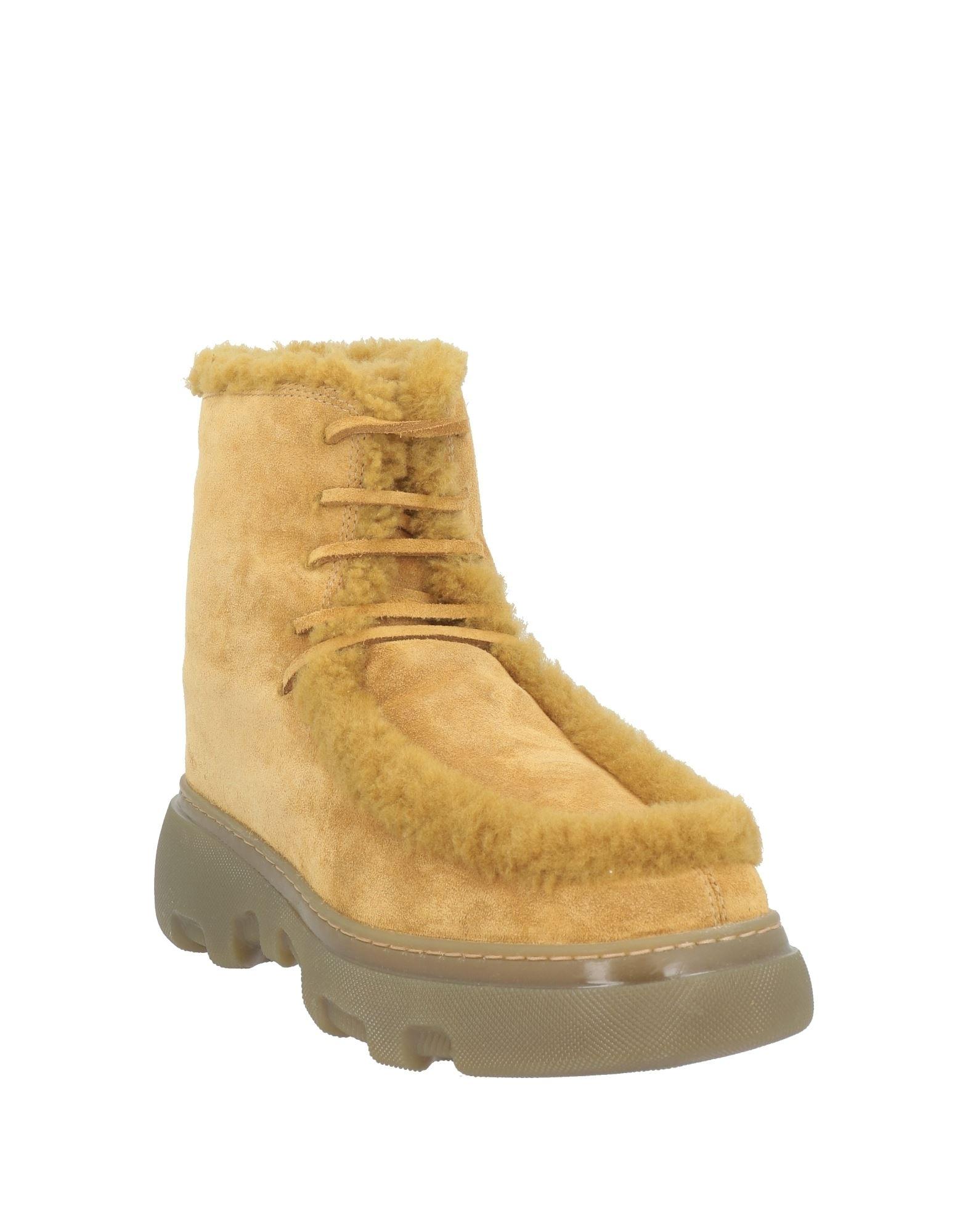 Burberry Snow Boots for Women | Lyst UK