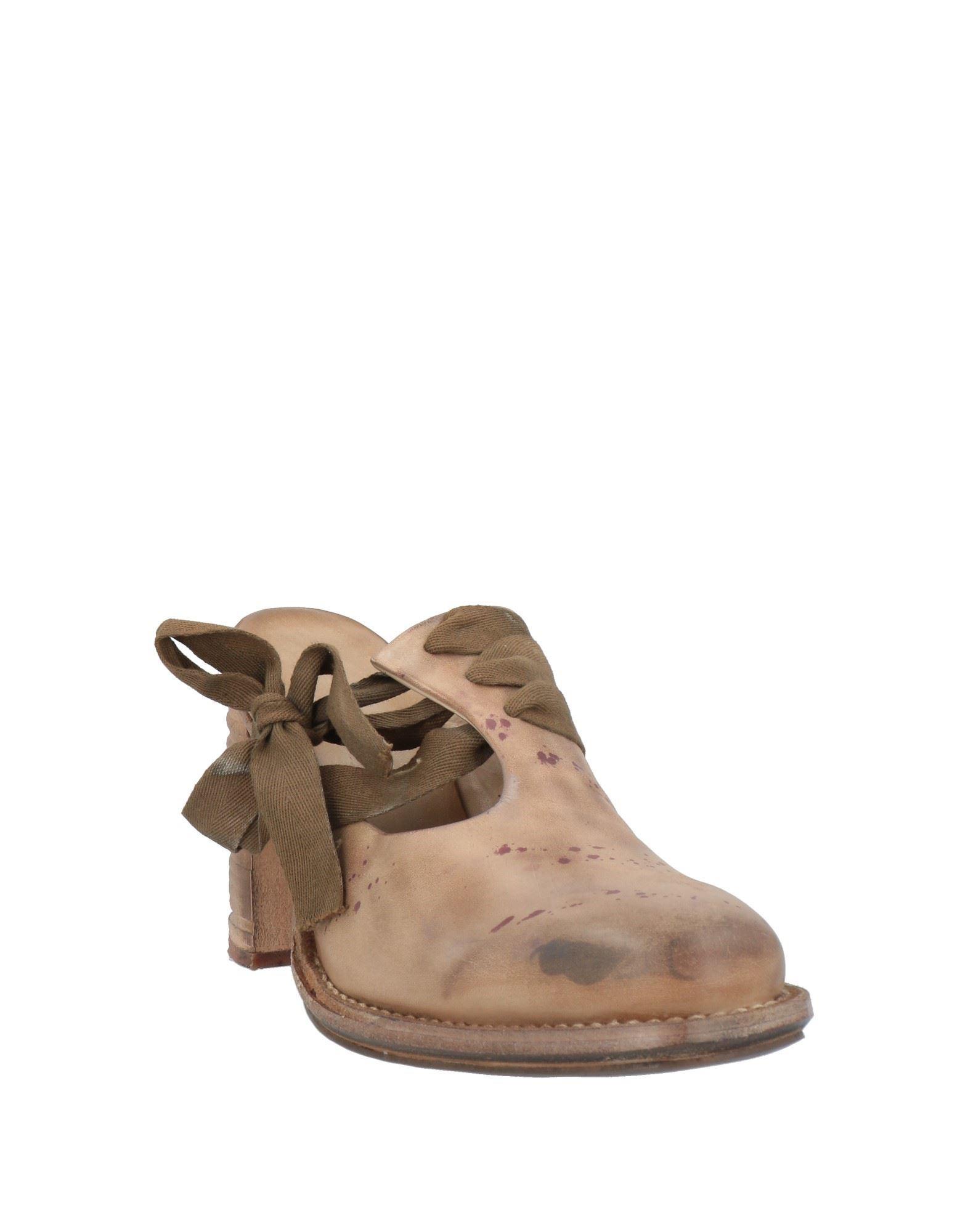 Cherevichkiotvichki Shoes for Women | Online Sale up to 62 Cherevichkiotvichki Shoes for Women | Online Sale up to 62