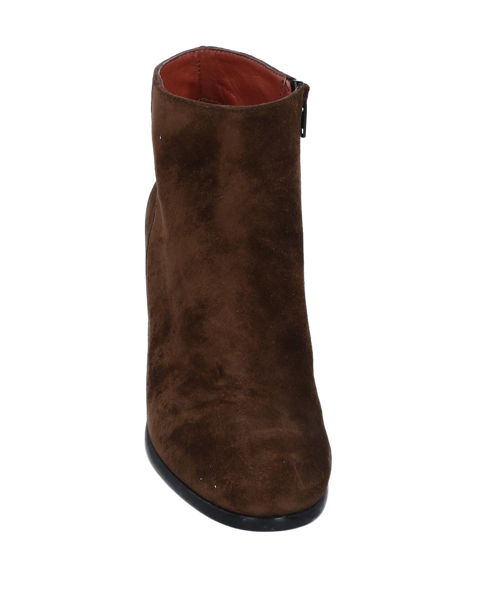 triver flight women's shoes