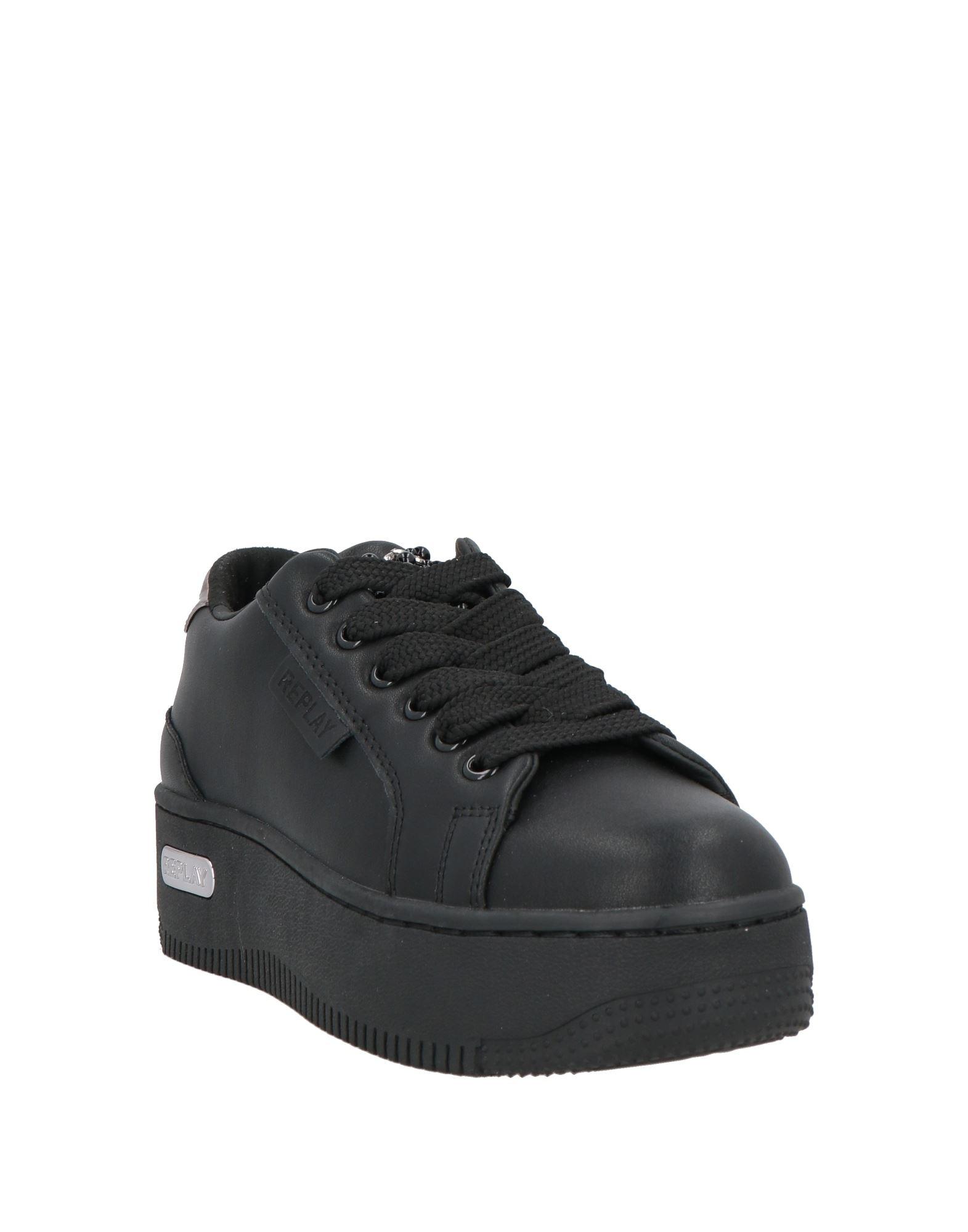 Replay Trainers in Black Lyst UK