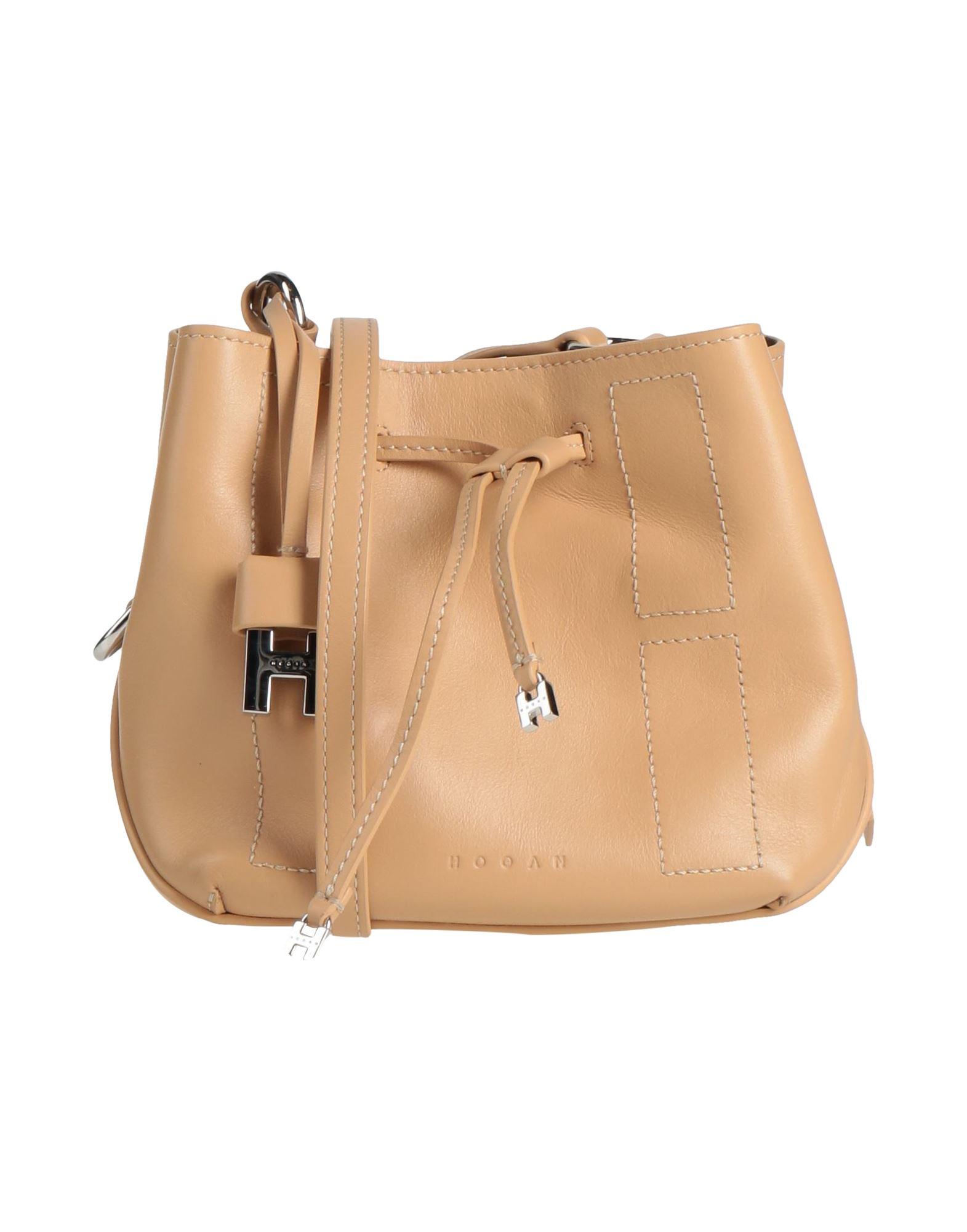 Sac Bandoulière Femme Hogan En Cuir Blanc - Taille M, Fermeture Pression - Occasion Avec Quelques Taches