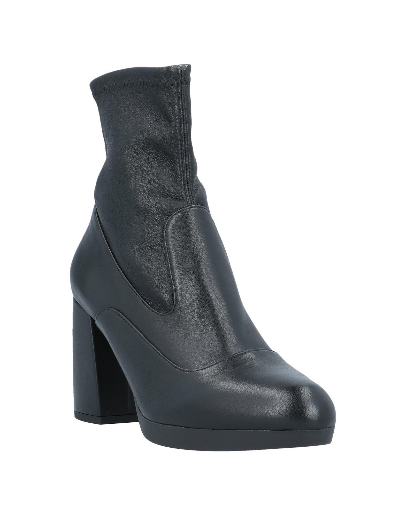 Chie Mihara Ankle Boots in Black - Lyst
