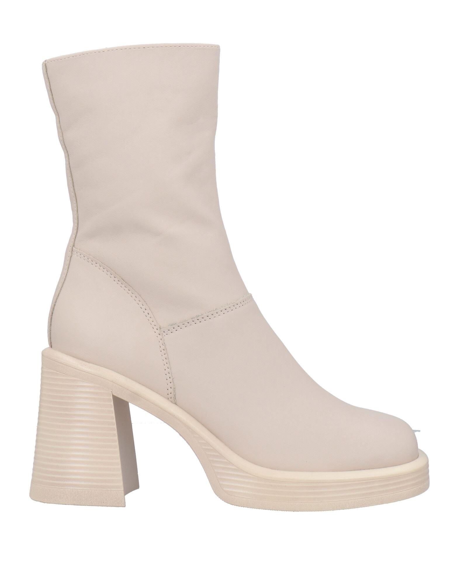 Steve Madden Ankle Boots in Natural | Lyst