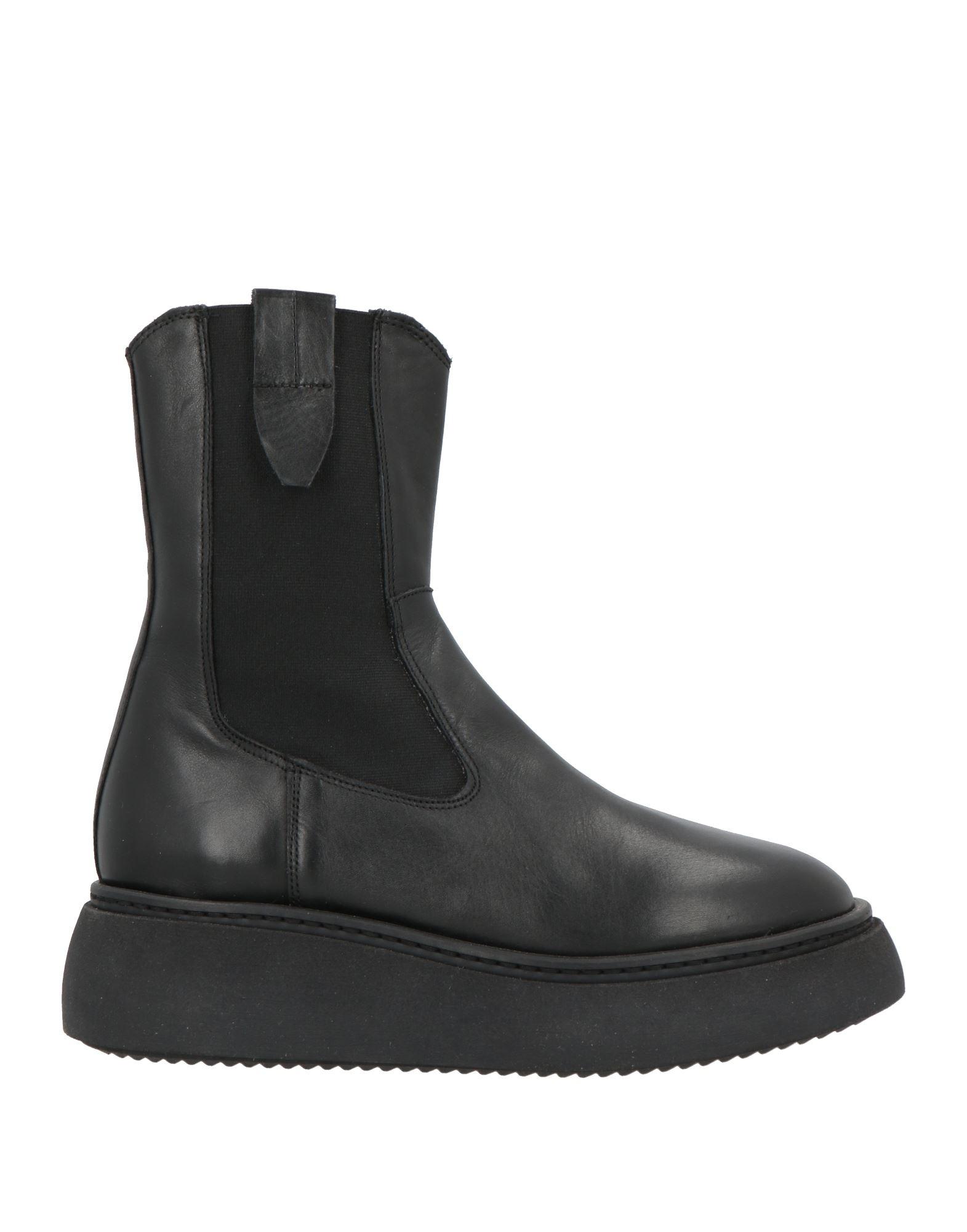 Janet&Janet boots ( Italy ) ジャネット＆ジャネット JANET & JANET Women's ITALIAN Cracked Black Ankle Pull On