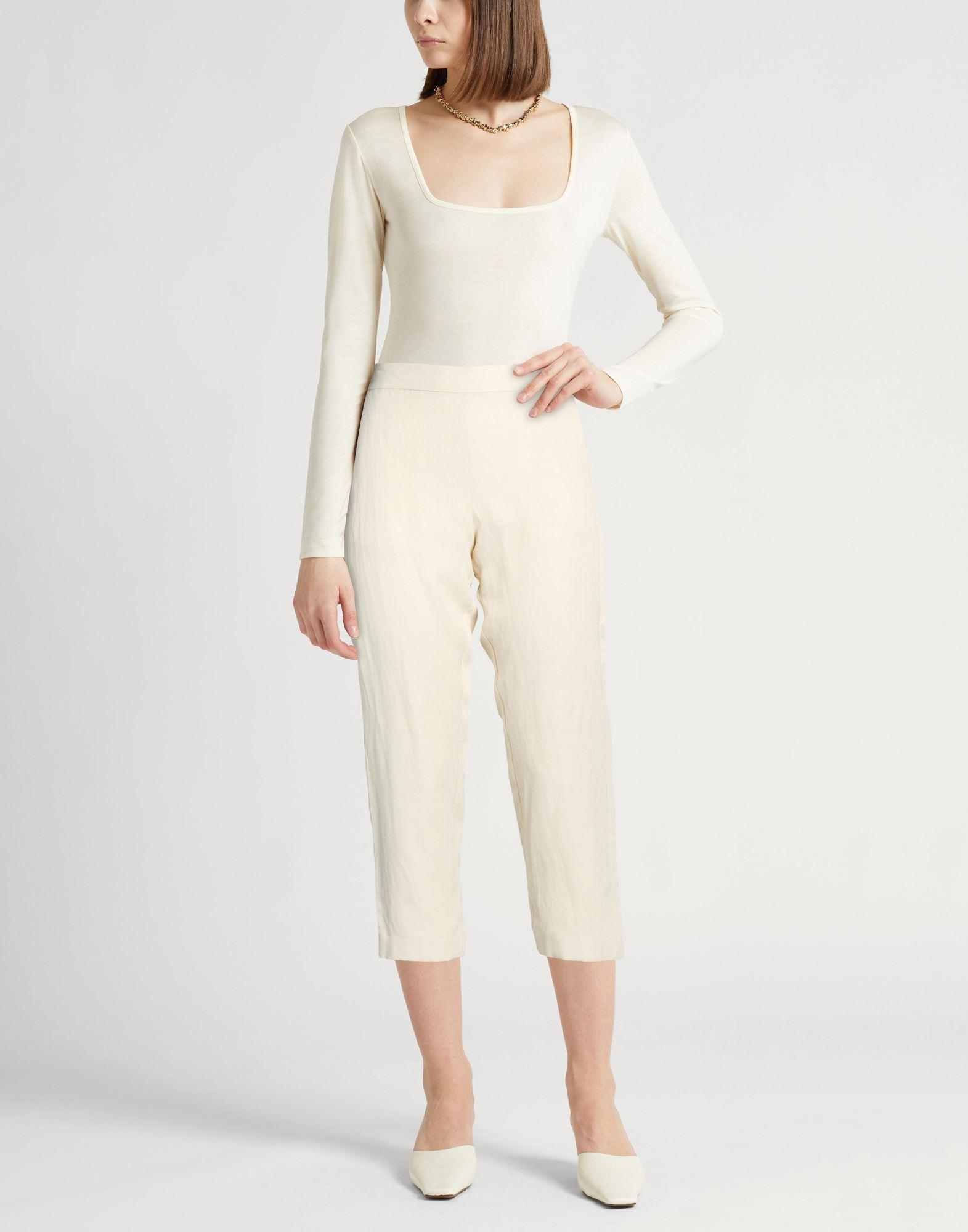 Piazza Sempione Capri and cropped pants for Women | Online Sale up  display picture 1
