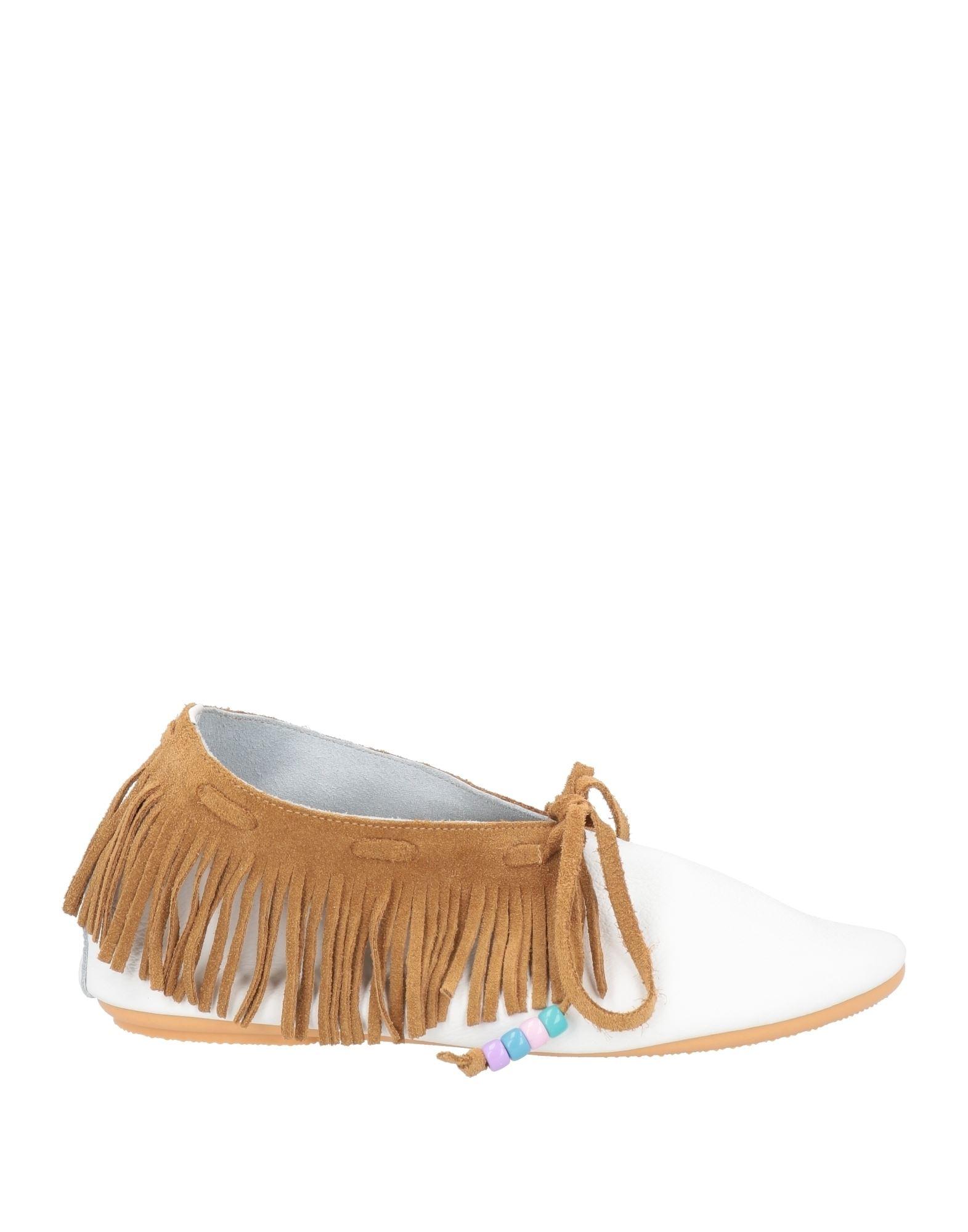 Anniel Flats in Natural | Lyst