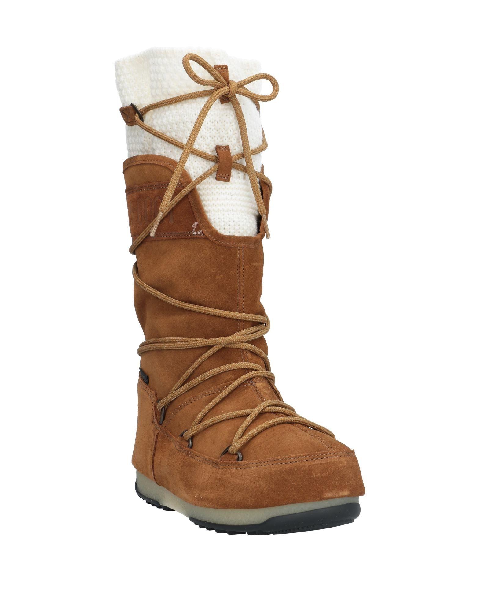 moon boot camel