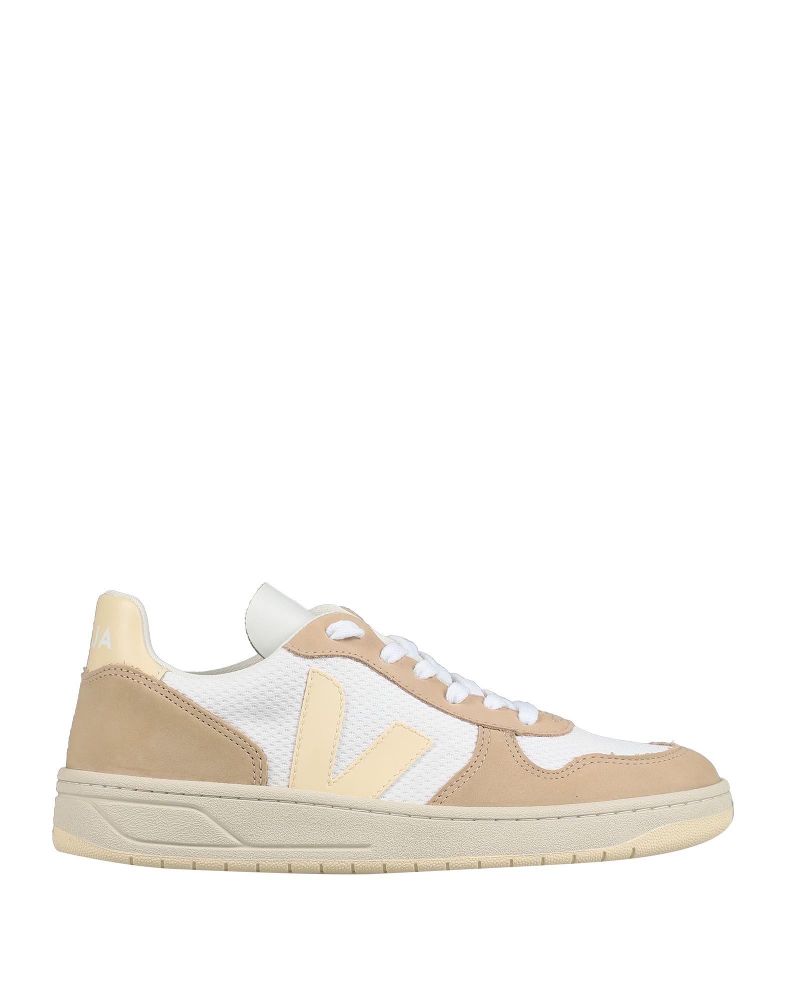 veja tan trainers