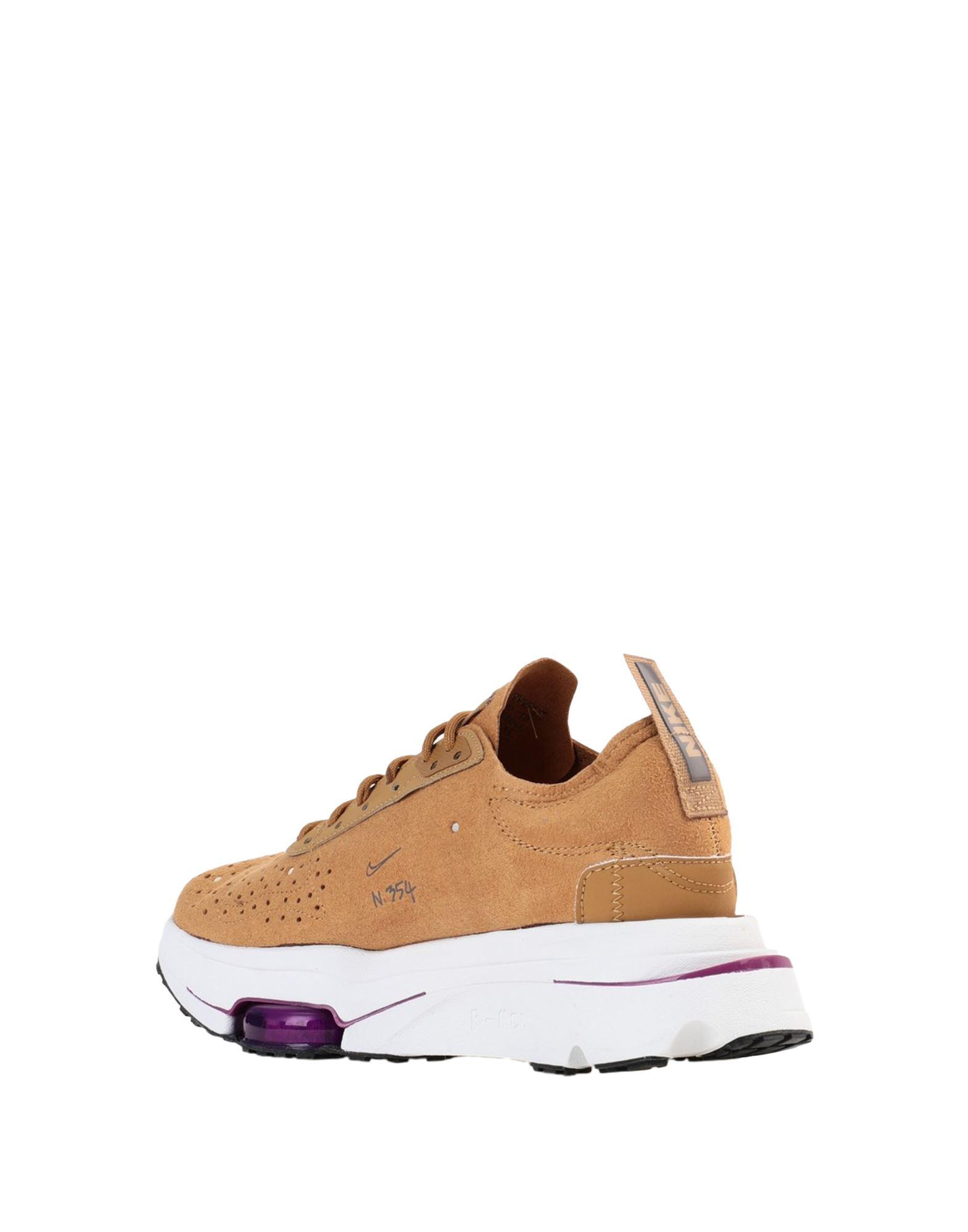 nike camel trainers