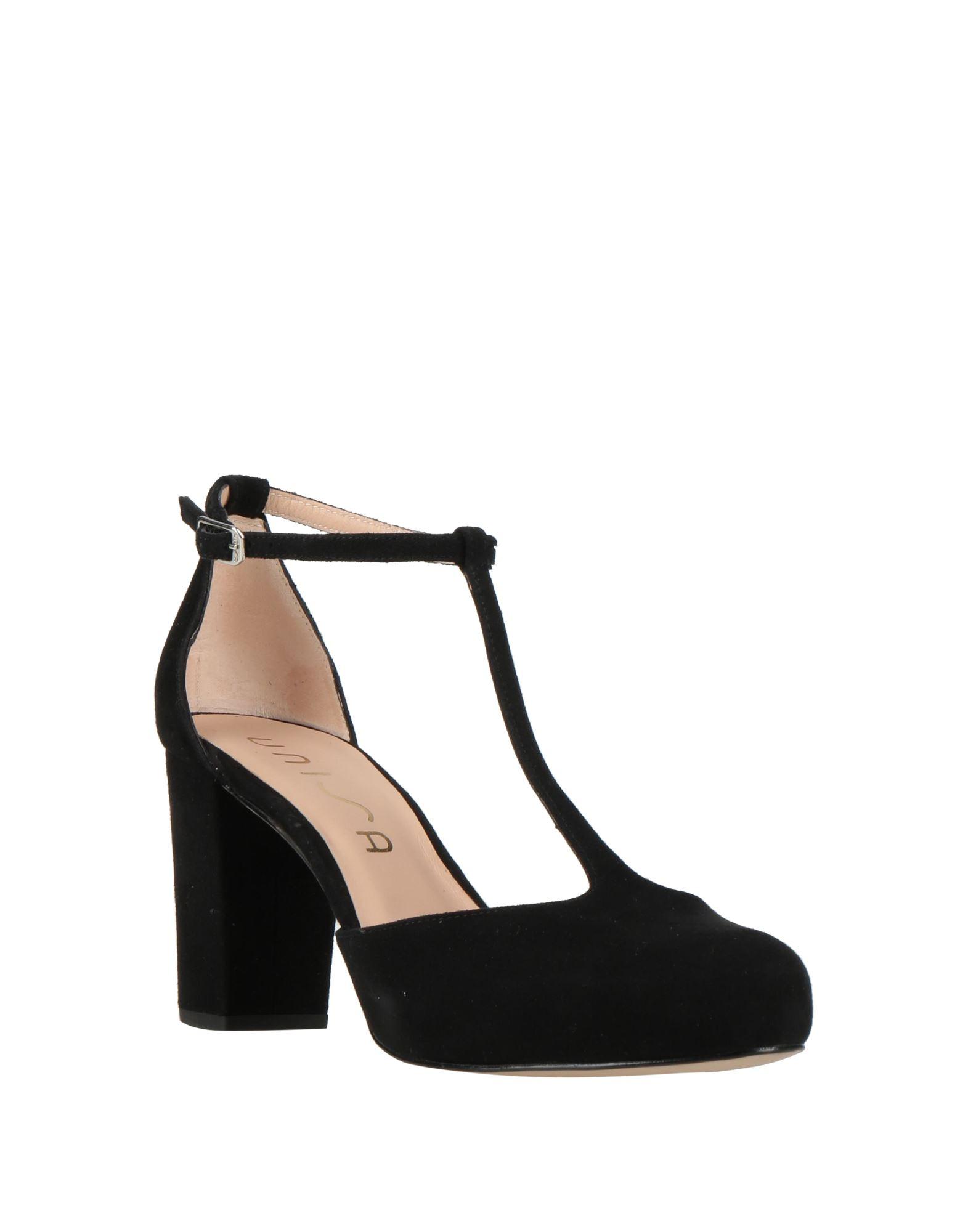 Unisa 2024 black pumps