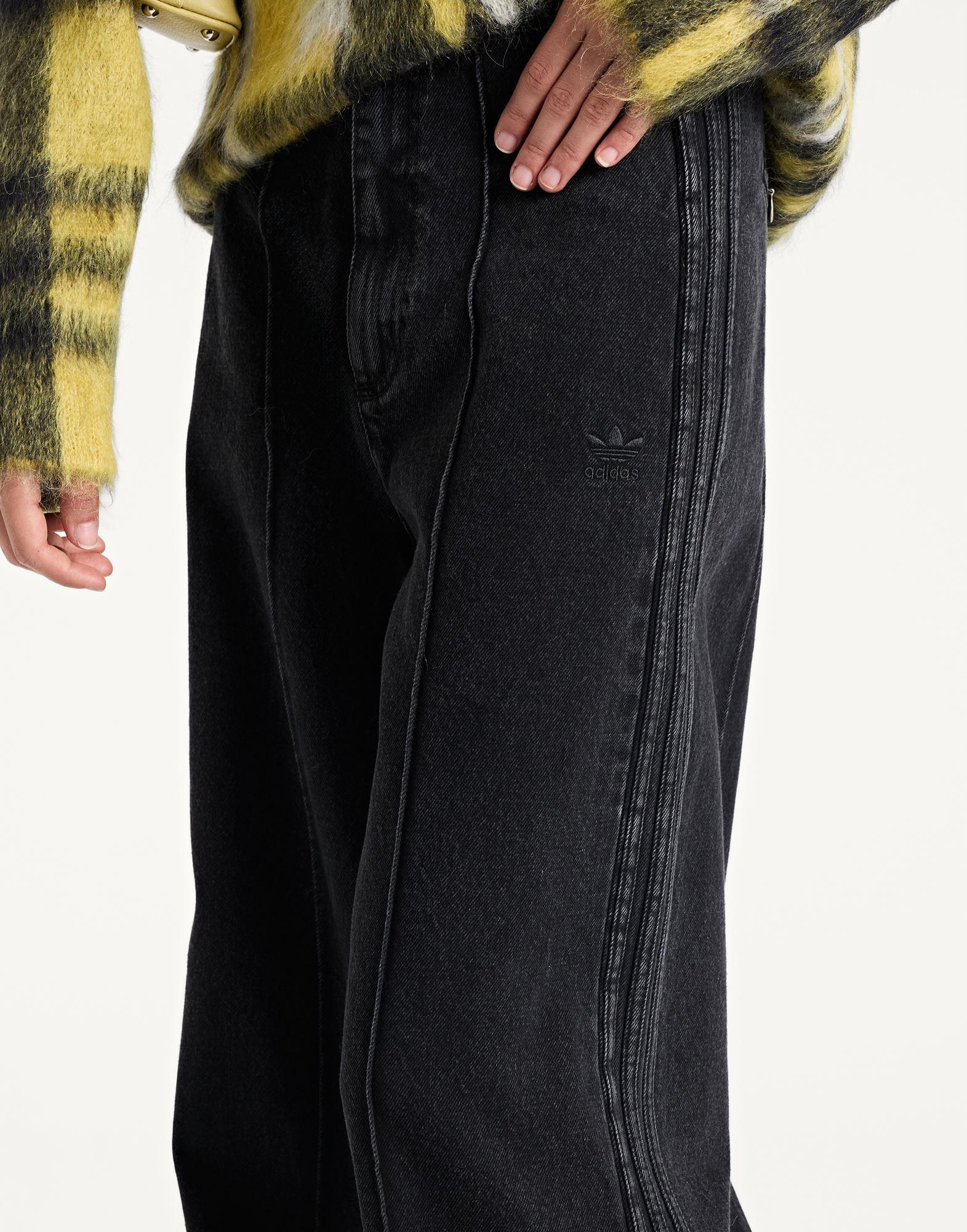 adidas Originals Ausgestellte Jeans fur Damen Online Schlussverkauf Bis zu 25 Rabatt Lyst DE