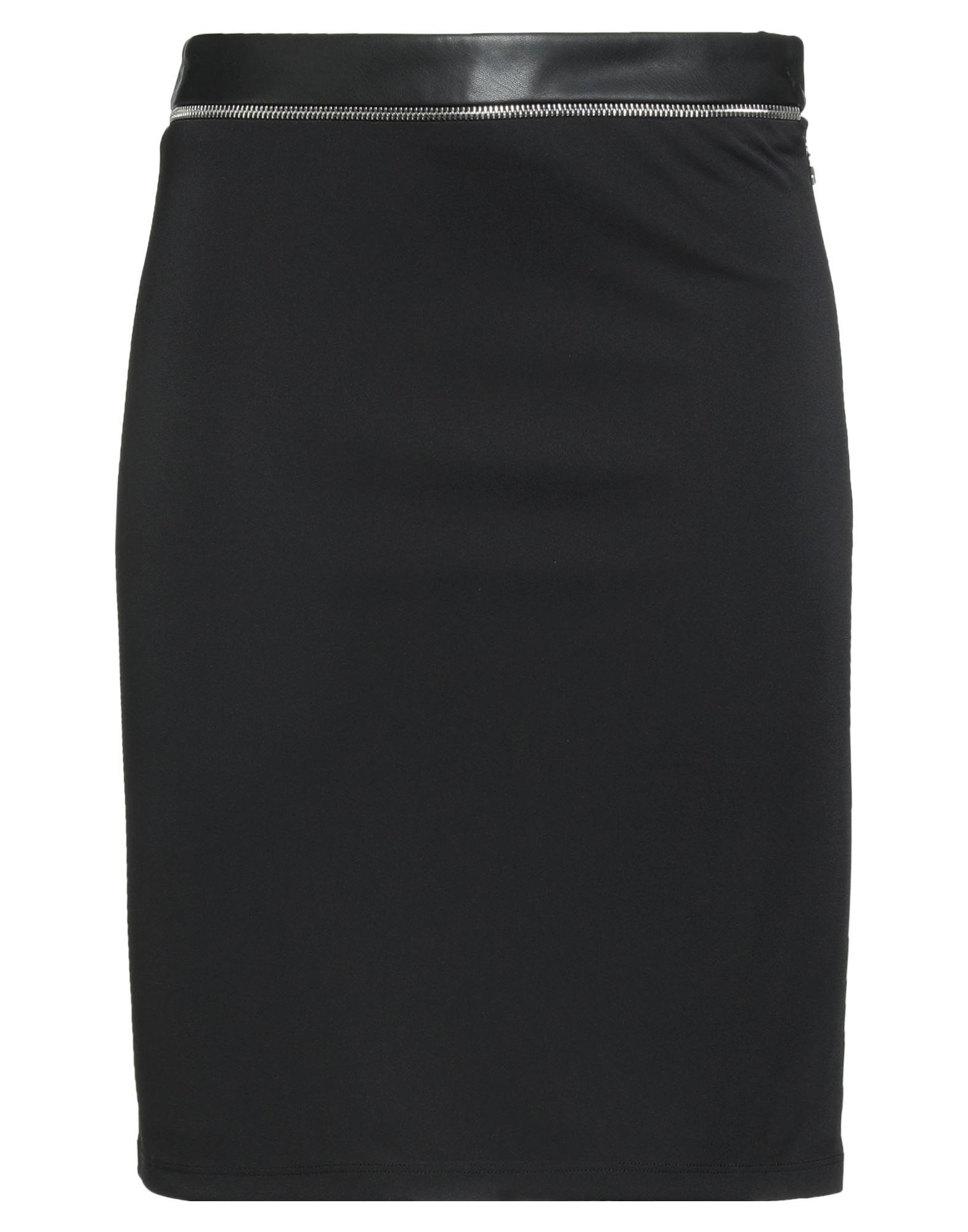 ミニスカート PATRIZIA PEPE ESSENTIAL MINI SKIRT Short skirts and miniskirts | Patrizia Pepe