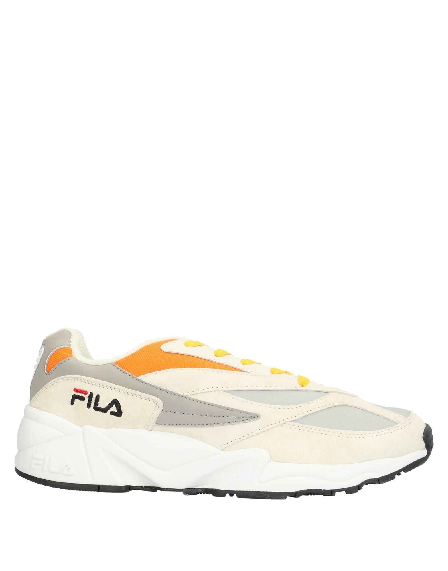 grey fila shoes