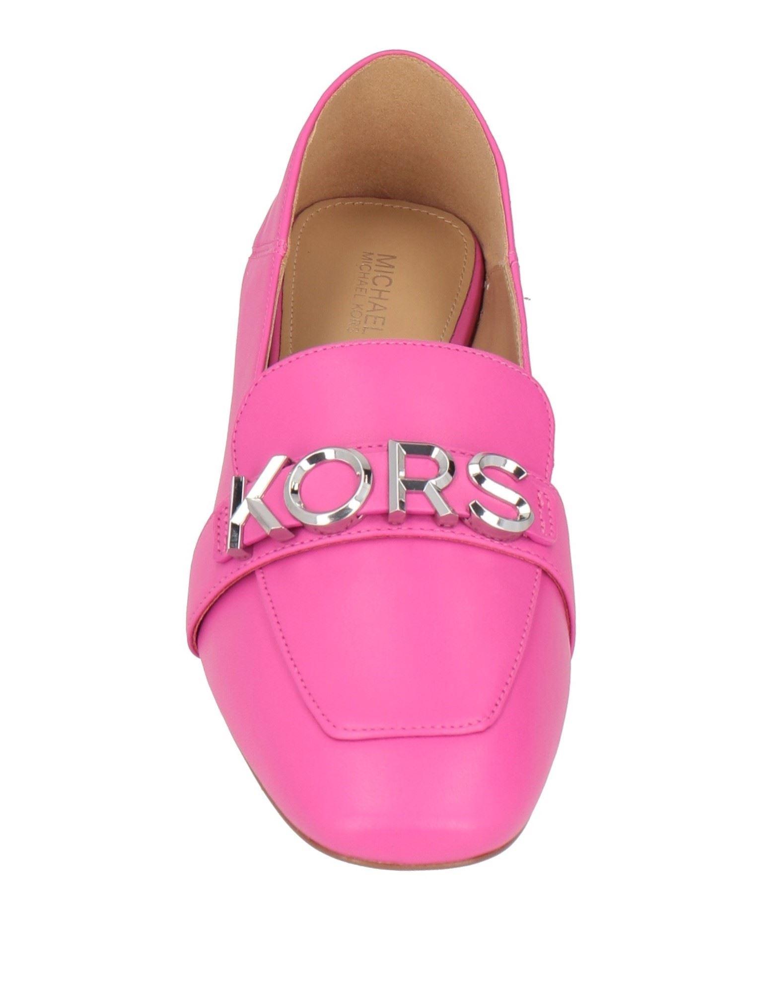 Michael kors hot sale loafers pink