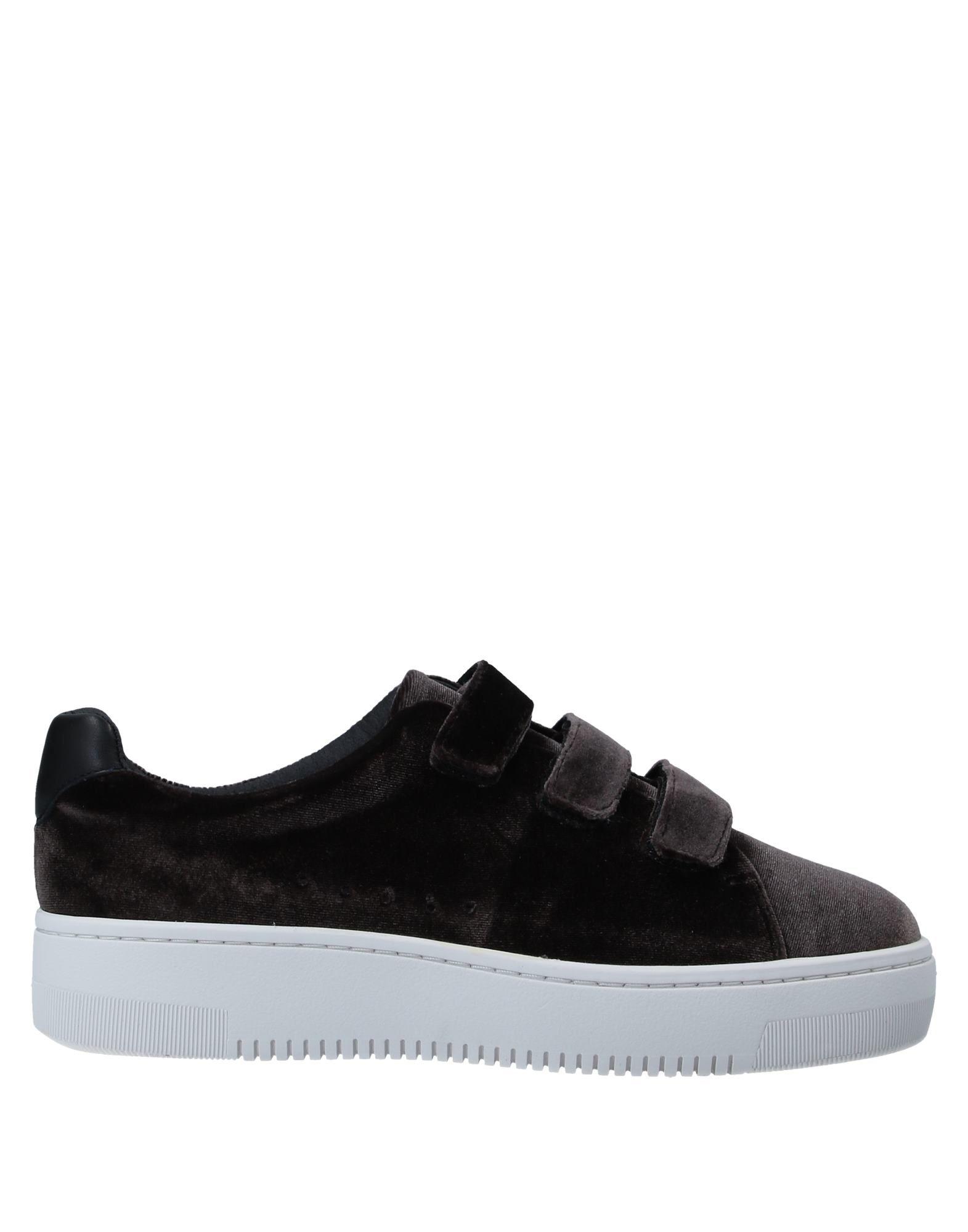 sandro womens trainers