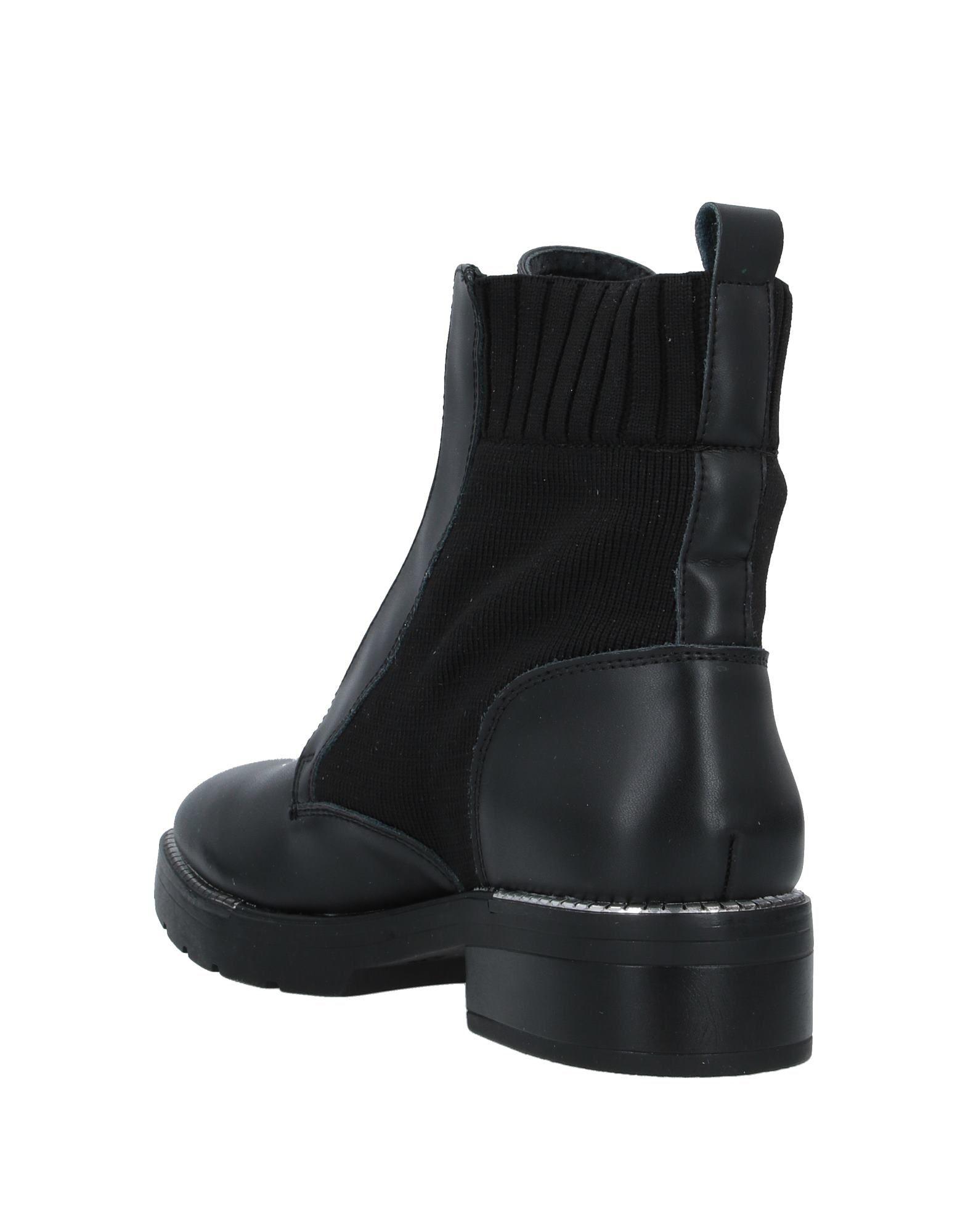 Sixtyseven Ankle Boots in Black - Lyst