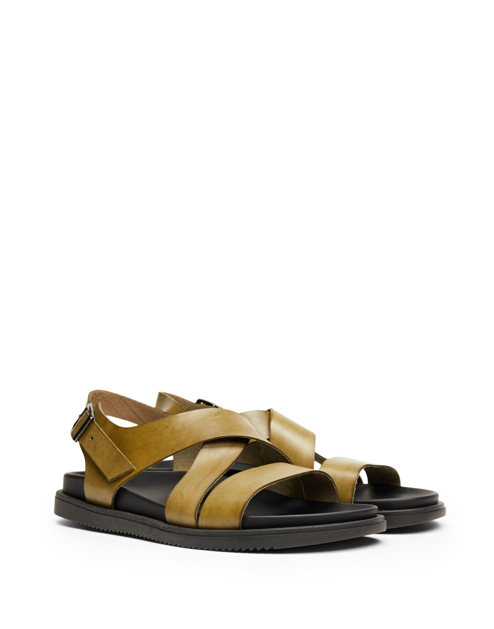 miu miu sandals
