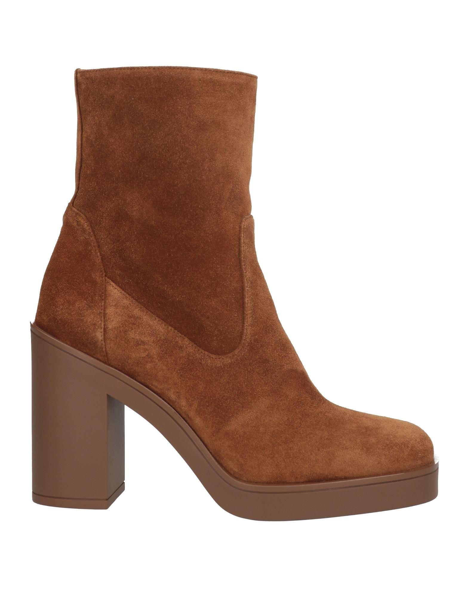 ブーツその他 Stuart Weitzman Lux Curl Ankle Boots 関税込み】STUART WEITZMAN 'Lux curl' ankle boots Stuart