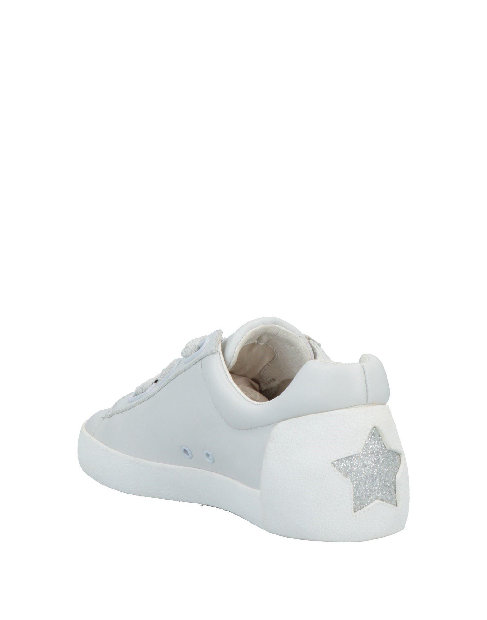 ash nirvana trainers