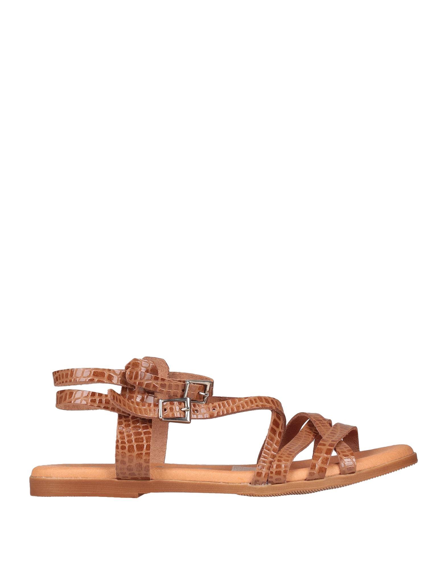 Oh My Sandals Sandals in Brown | Lyst