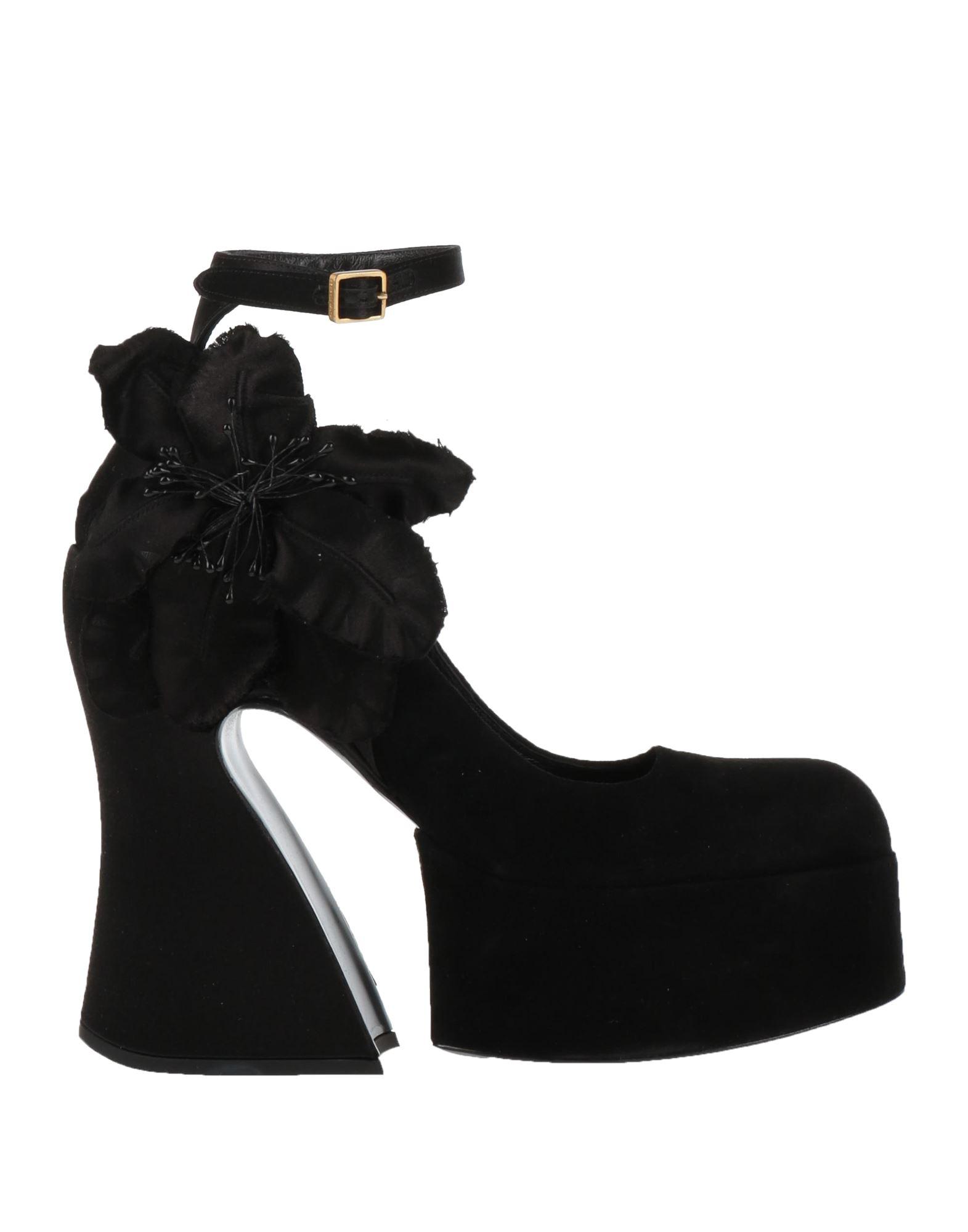 Rochas hotsell velvet pumps