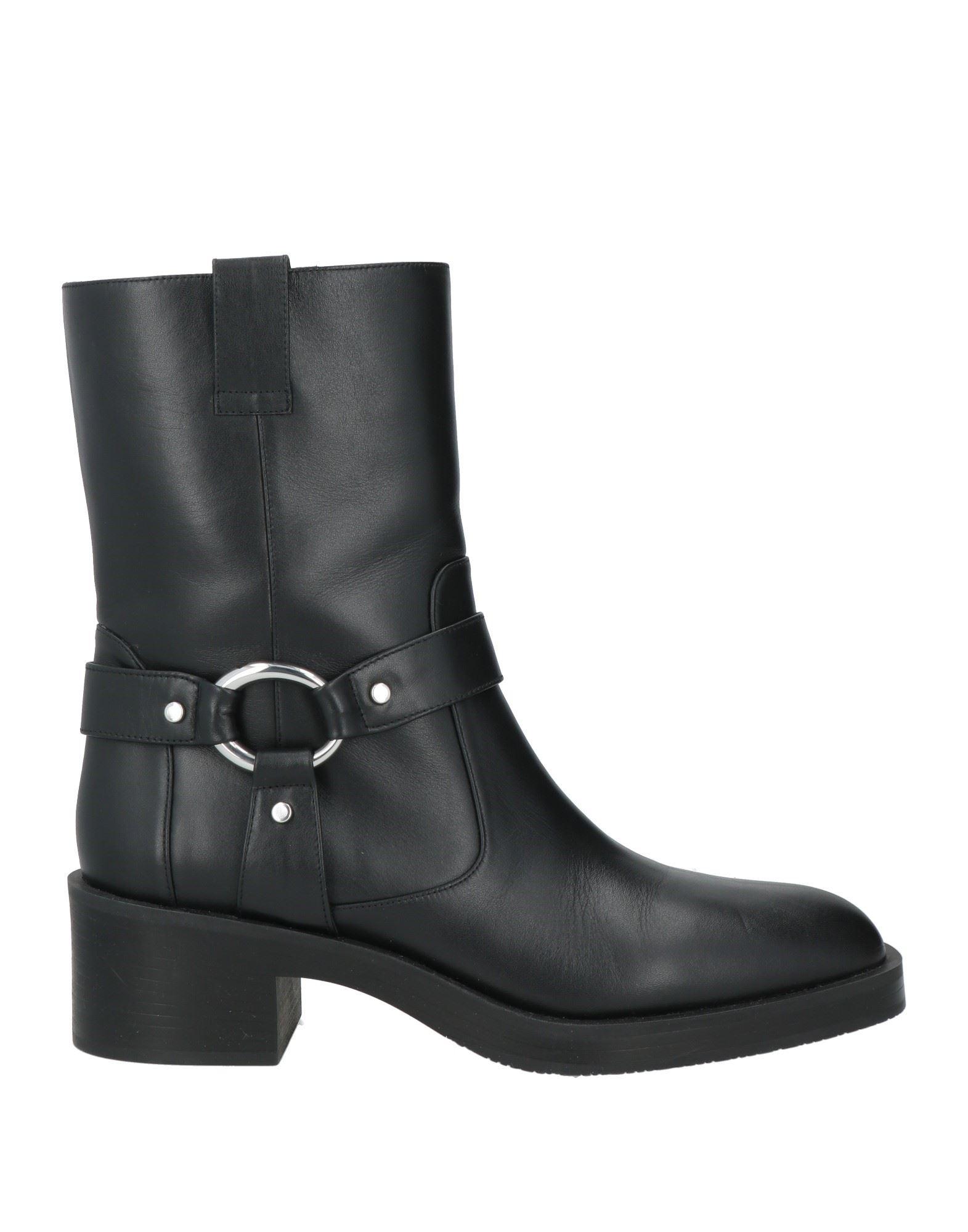Stuart Weitzman ショートブーツ・ブーティ 25cm Stuart Weitzman(スチュアート ワイツマン) ショートブーツ