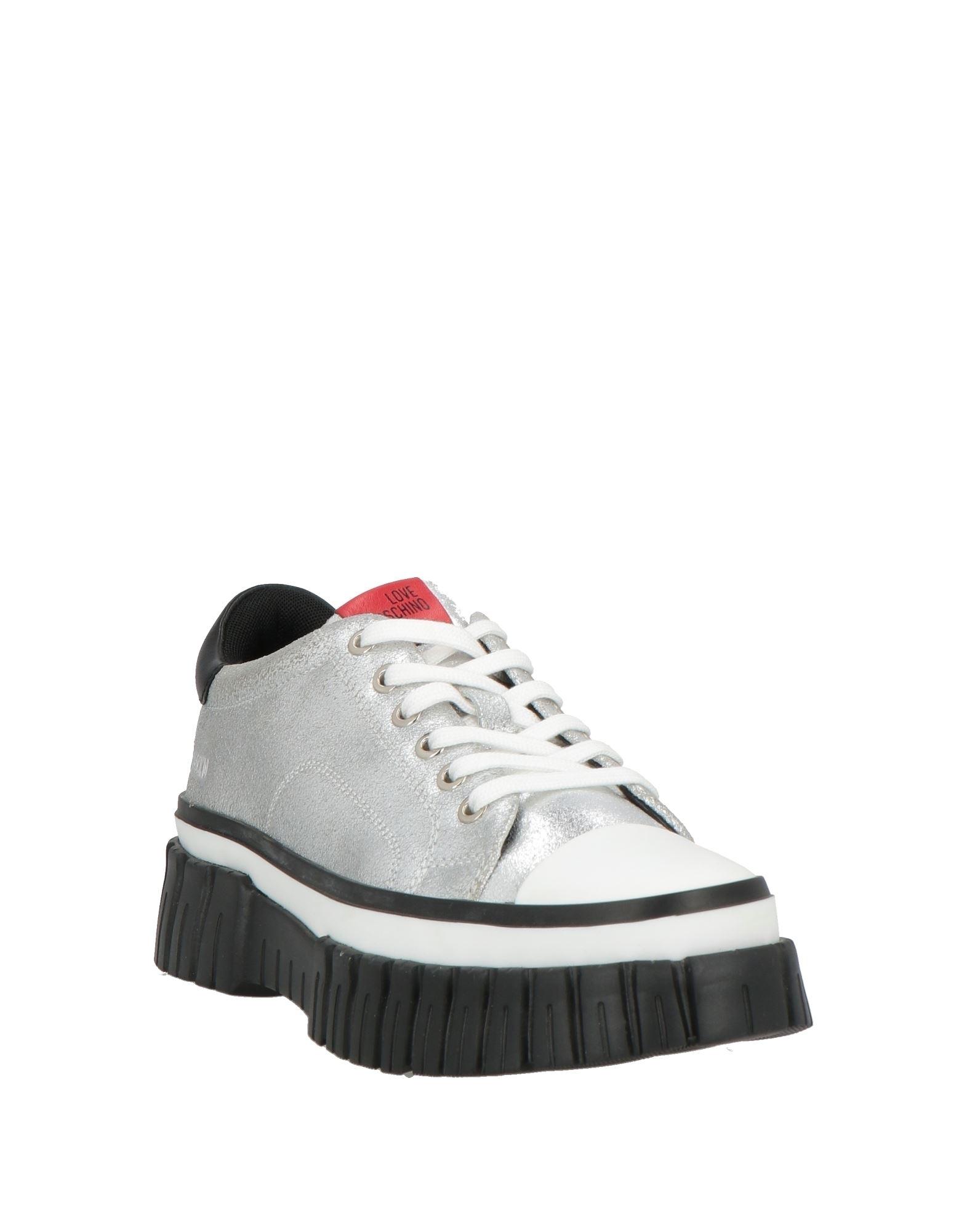 ＊LOVE MOSCHINO＊クリスタルハート レザー スニーカー LOVE MOSCHINO SILVER SIDE HEART PATCH SNEAKER – A Step Above