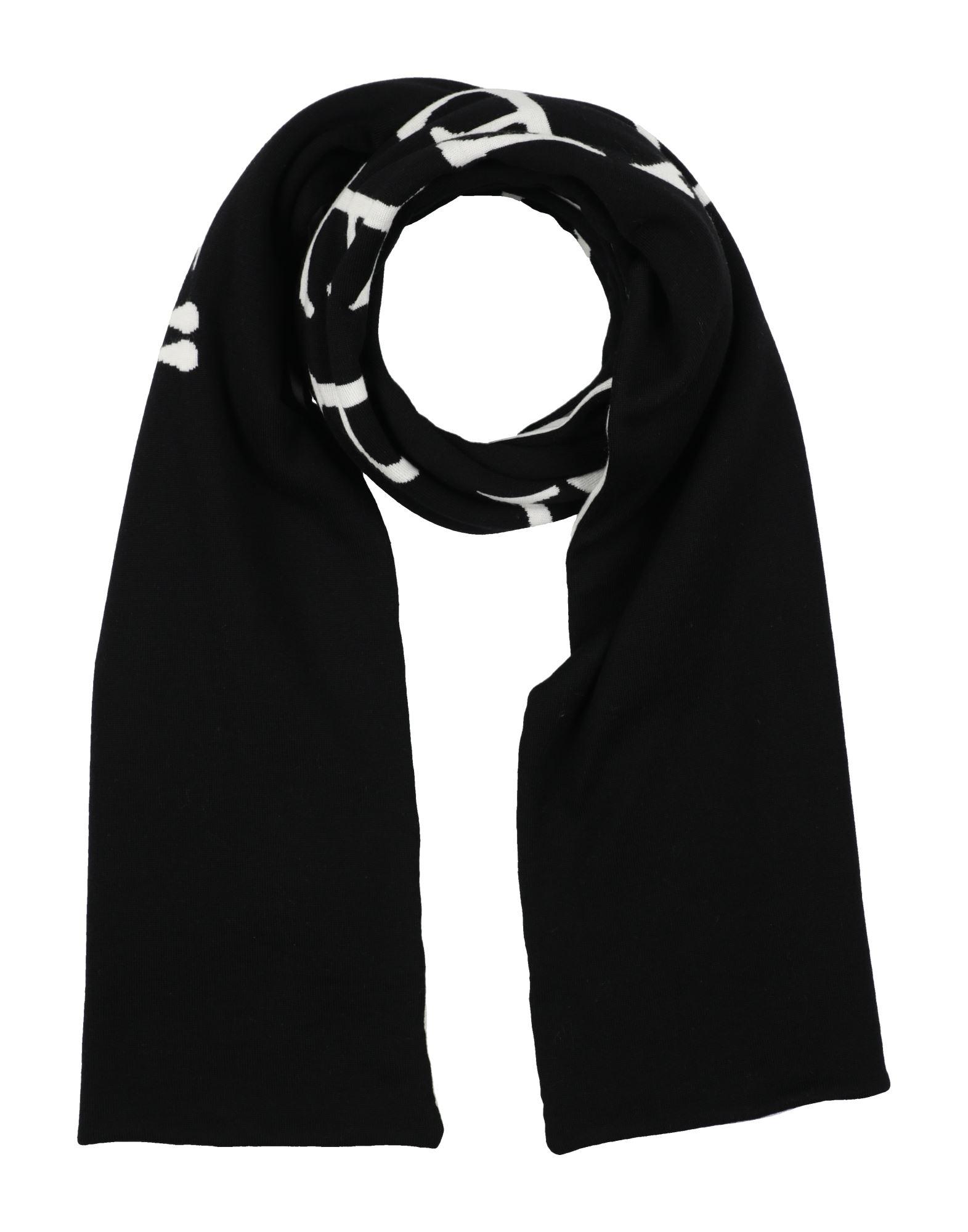 スカーフ Off-White Woman Scarf Black OWMA055F23KNI001 1004 ブラックのウールスカーフ By：OFF WHITE（オフ ホワイト
