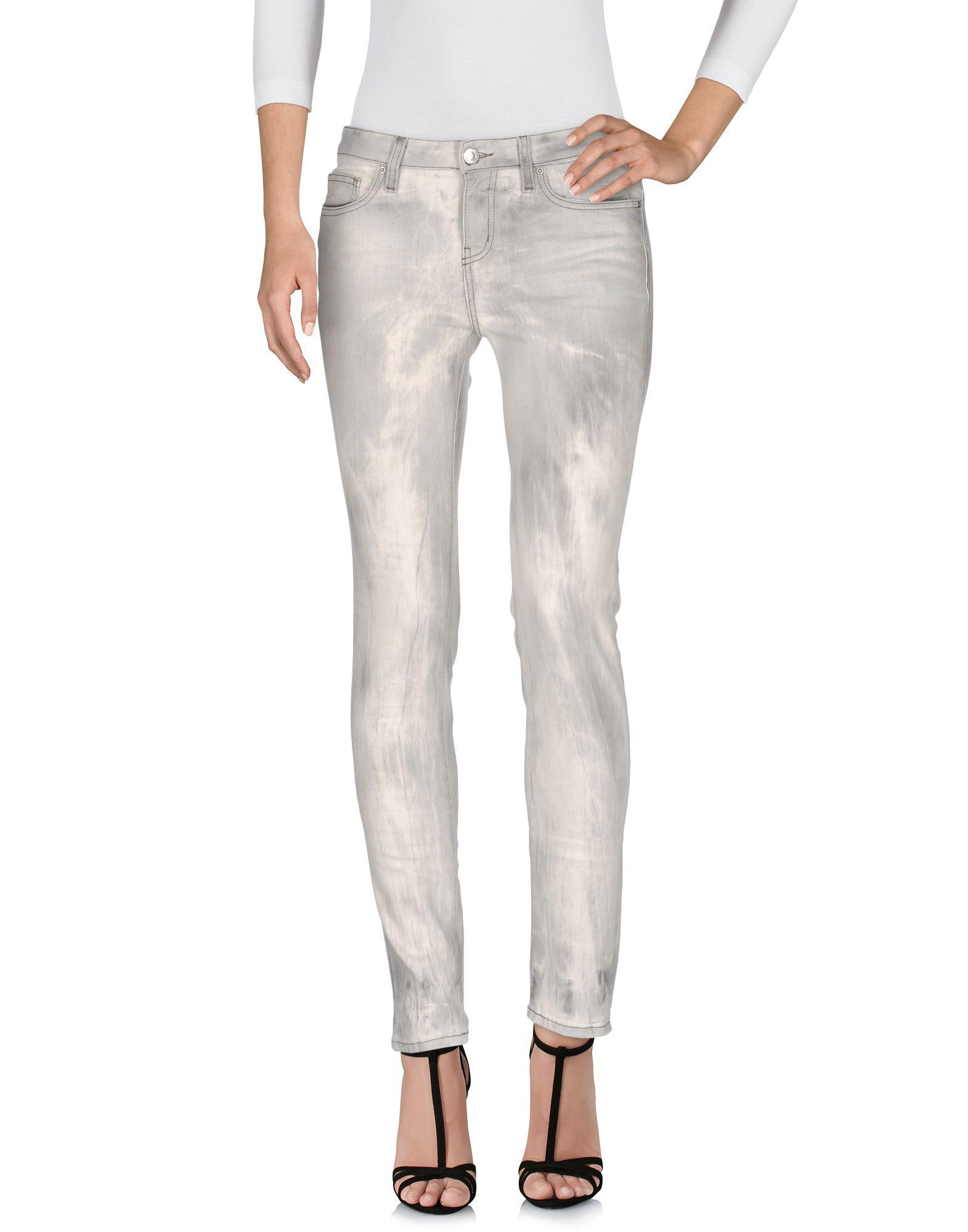 gray denim pants