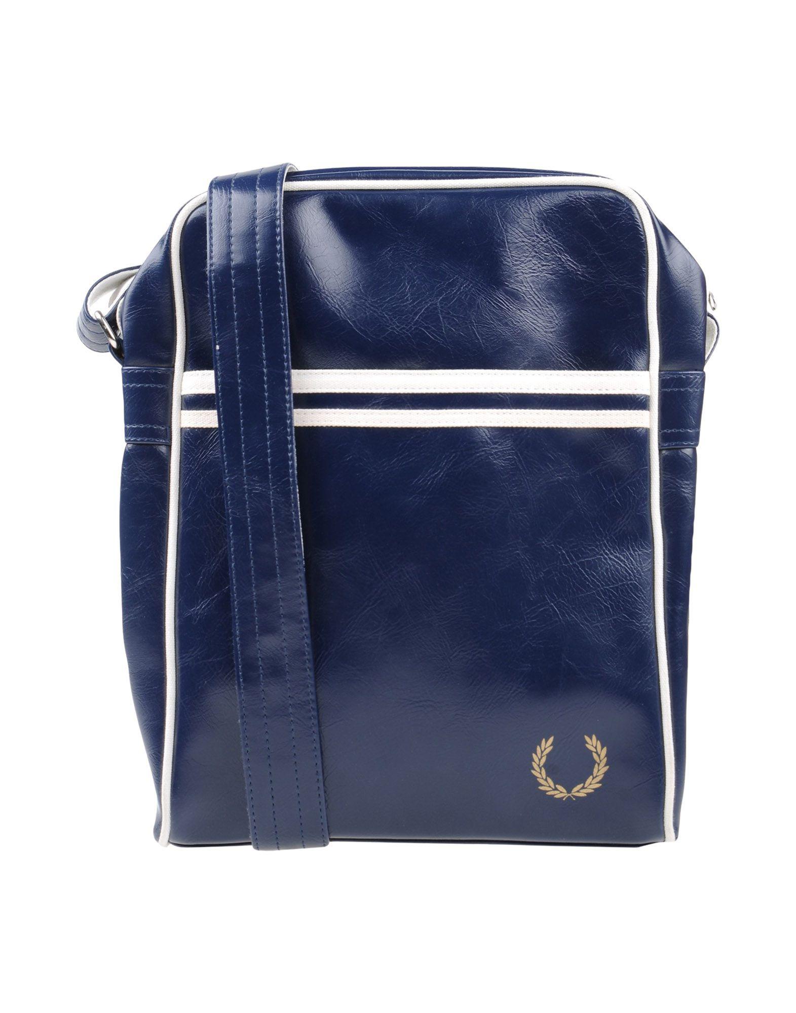 Fred Perry Messenger Bag fur Herren Online Schlussverkauf Bis zu 56 Rabatt Lyst DE