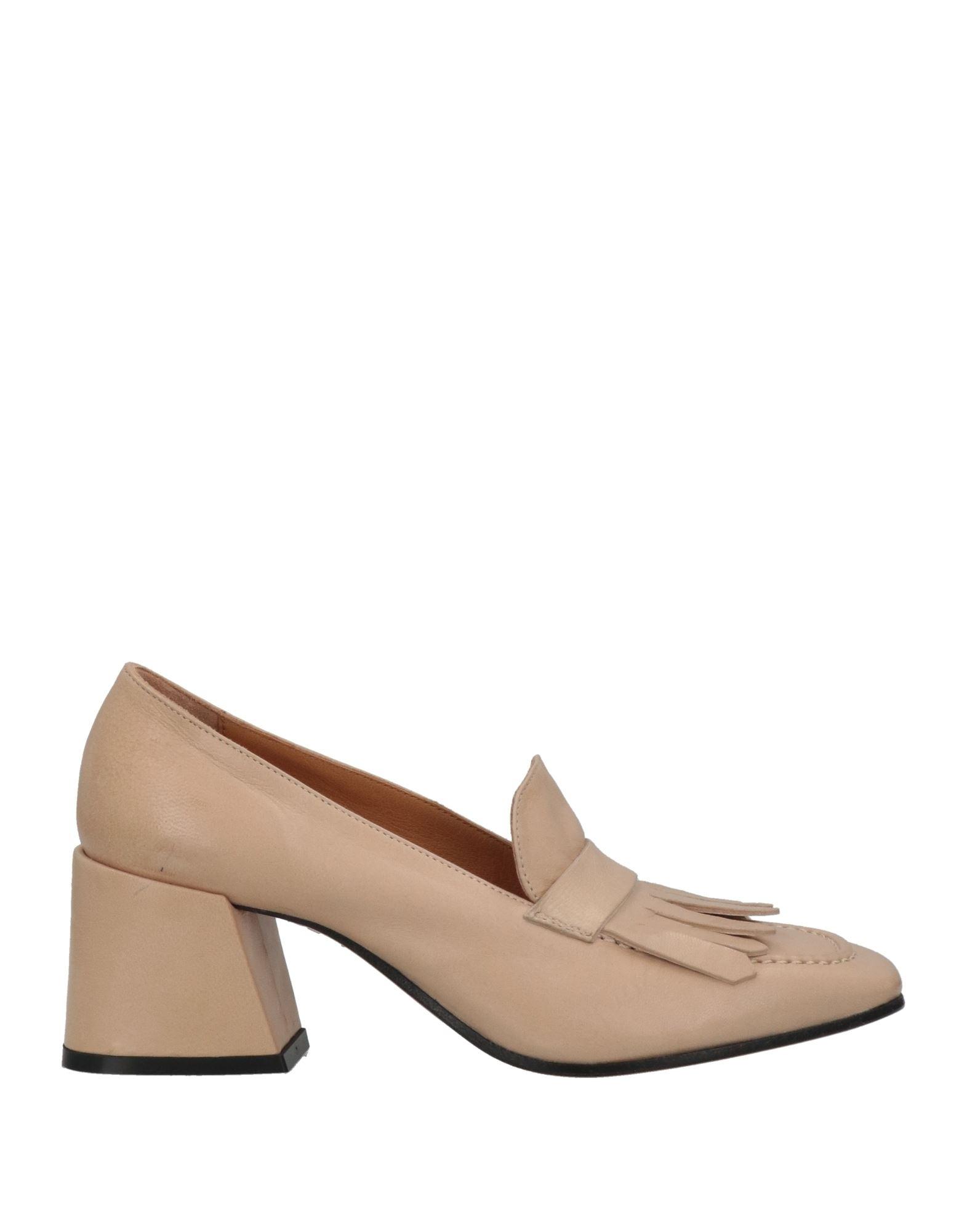 Pomme D'or Loafers in Natural Lyst