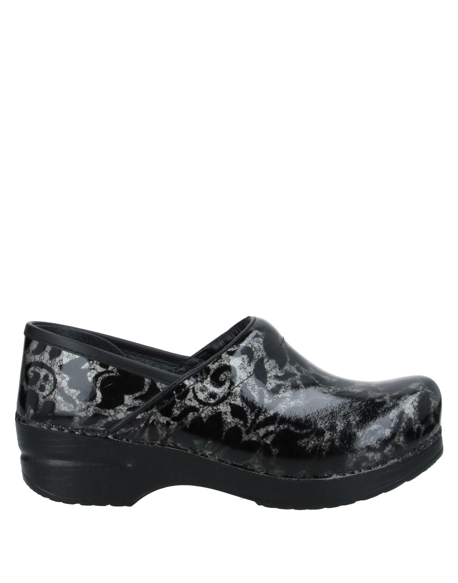dansko black clogs