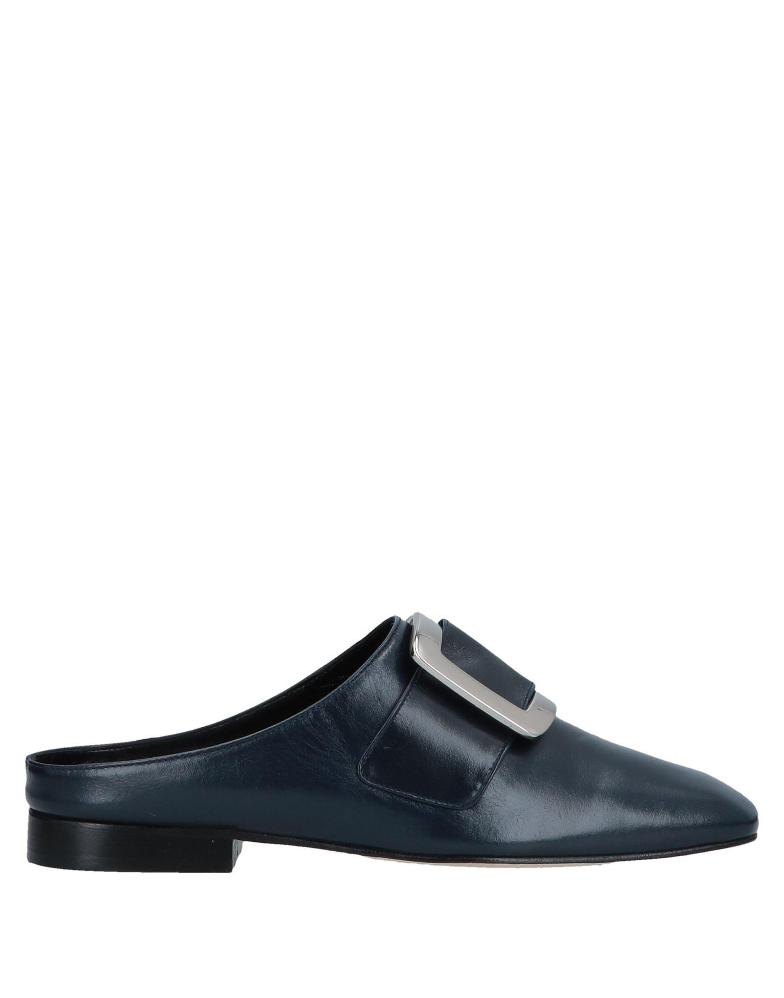 blue mules flat