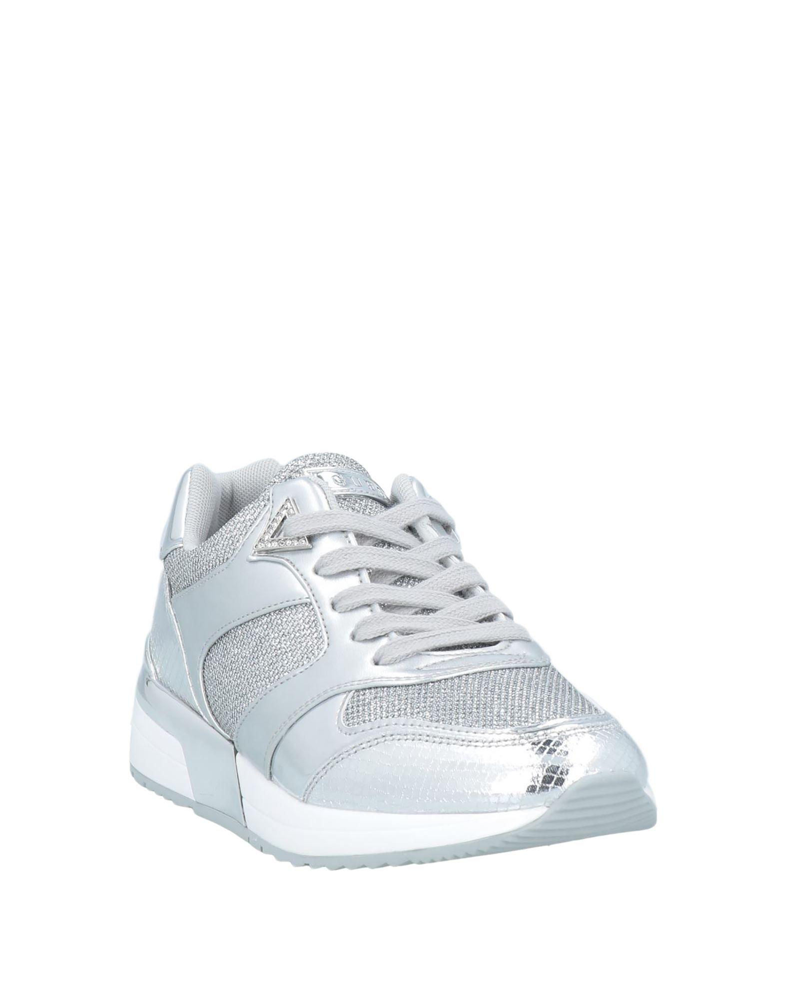 guess silver trainers