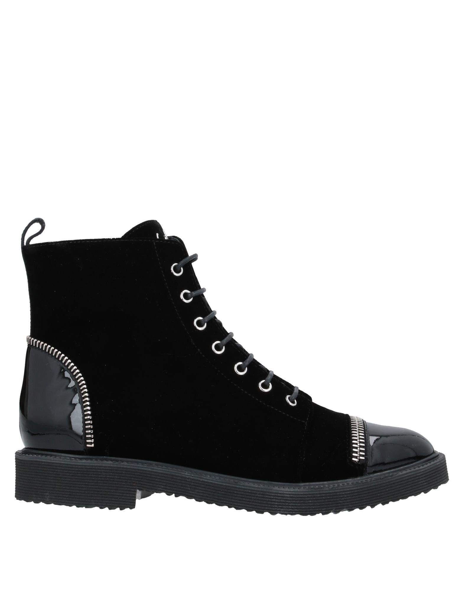 Giuseppe Zanotti Velvet Ankle Boots in Black - Lyst
