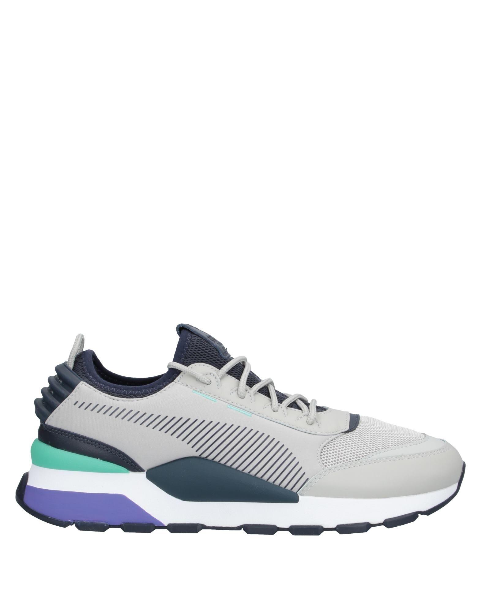 c116 low top sneaker