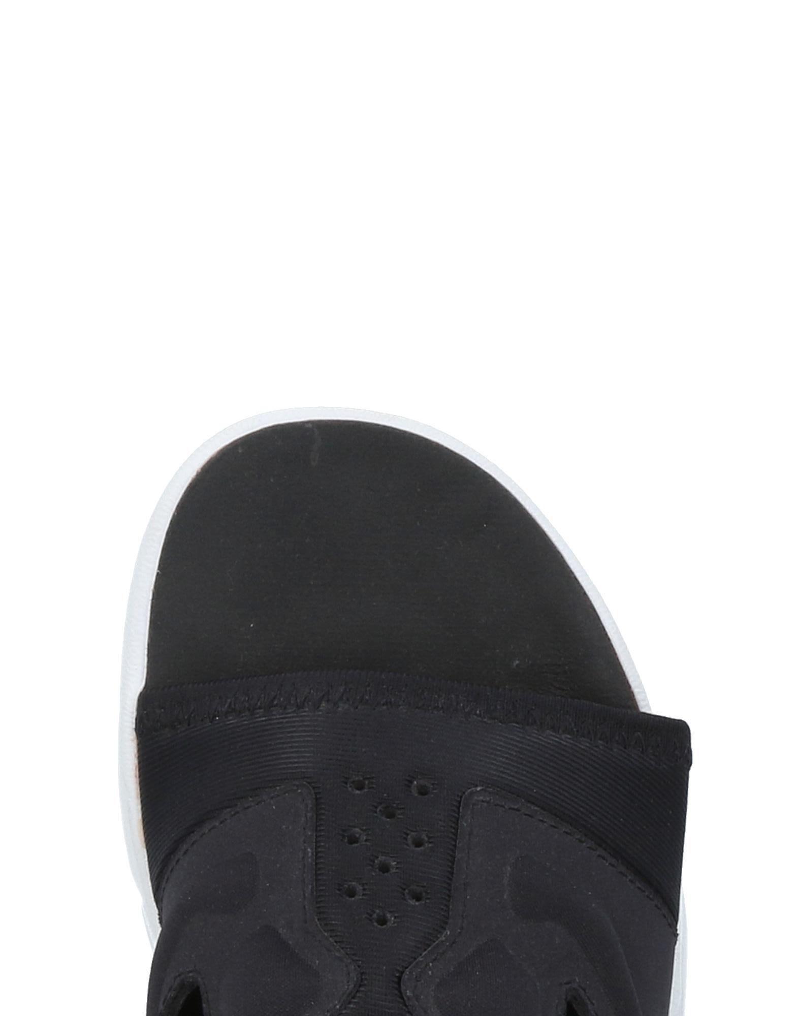  Reebok  Rubber Sandals  in Black Lyst