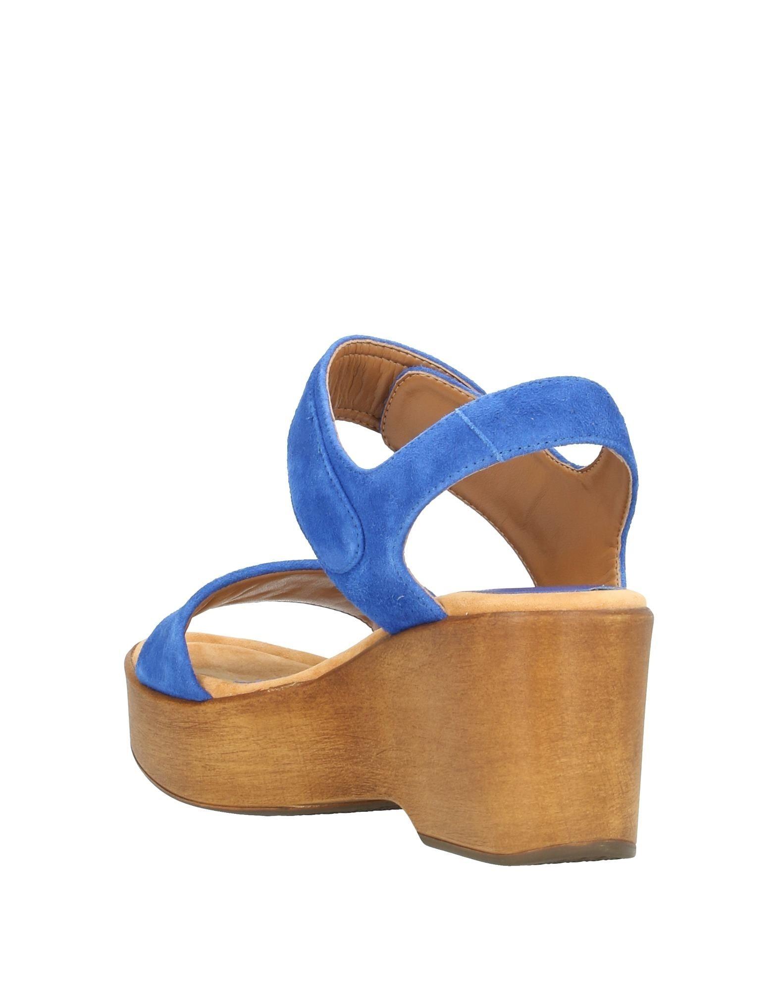 unisa blue sandals