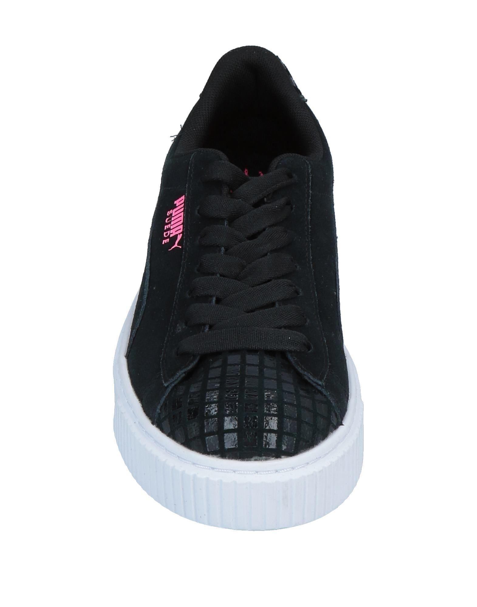 c116 low top sneaker