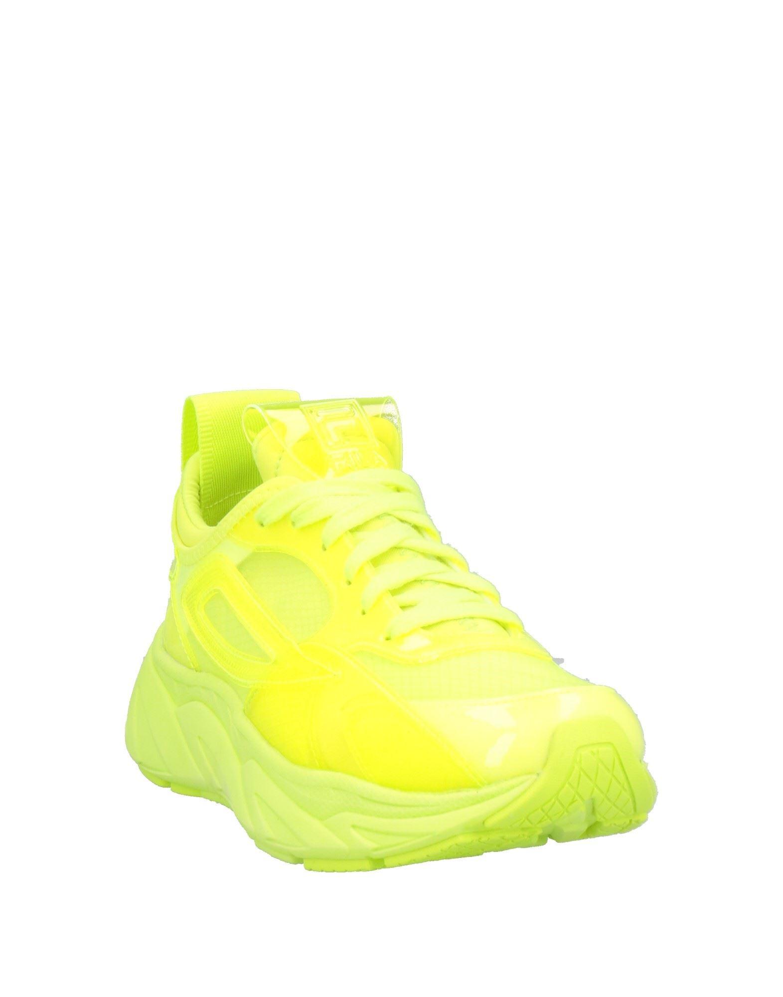 Fila yellow sneakers top