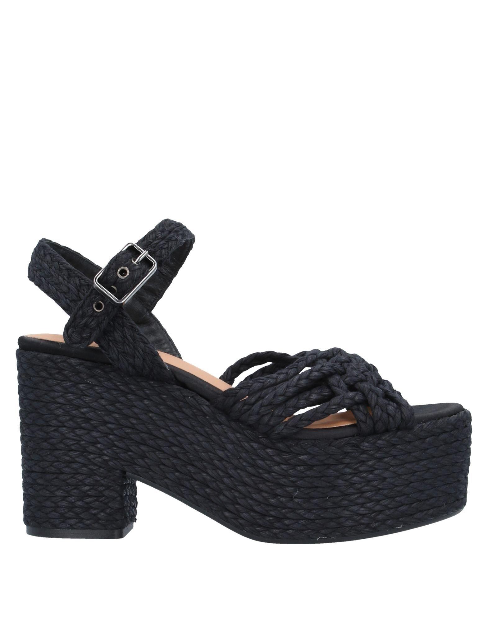 original universal tevas