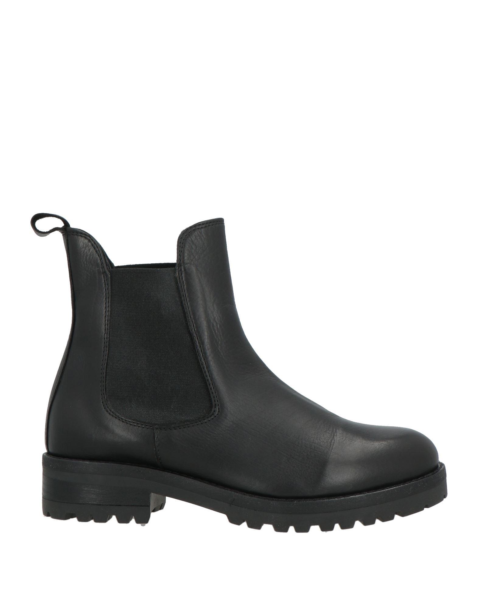 Duccio Del Duca Boots for Women | Online Sale up to 79% off