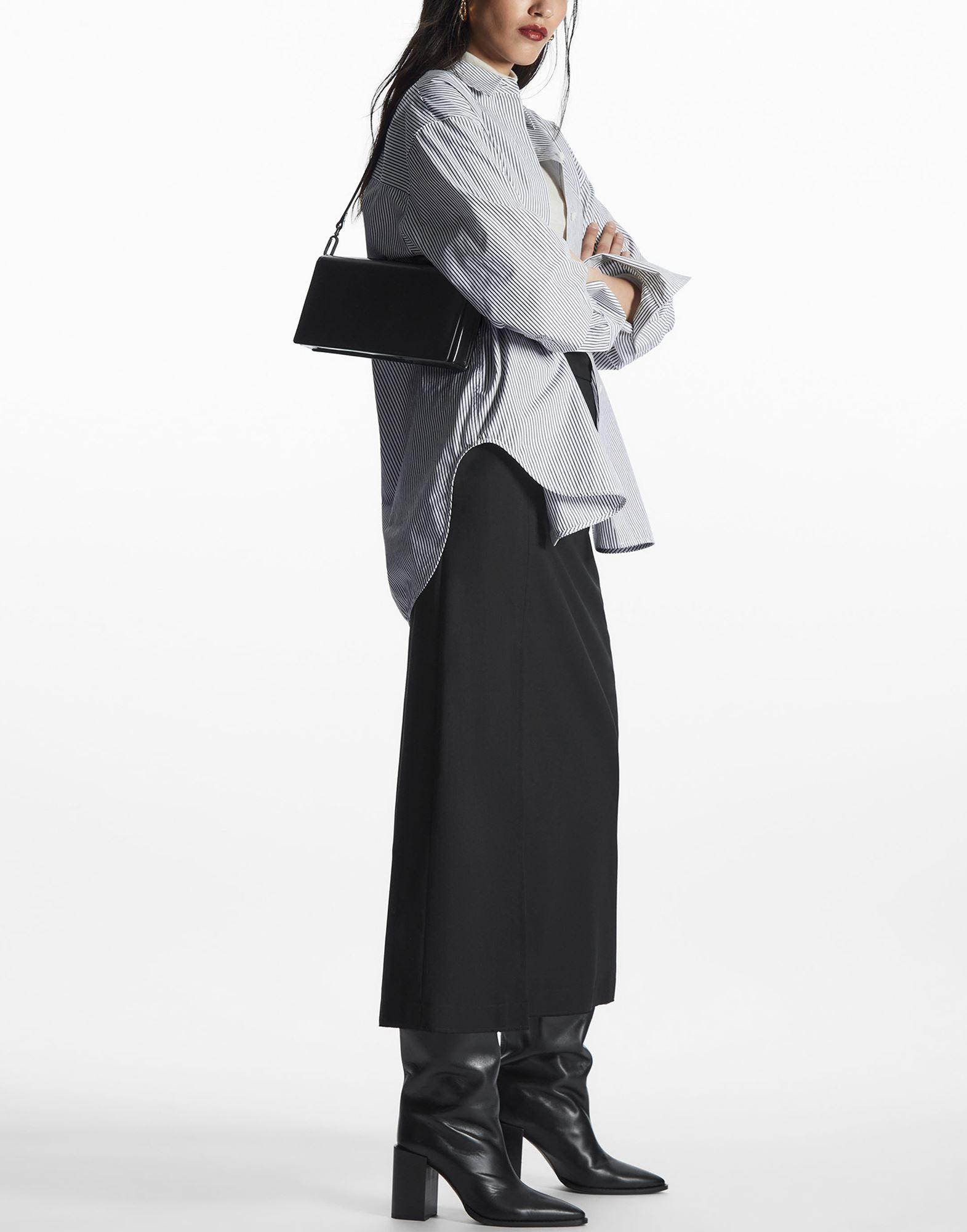バッグ COS Minimal Shoulder Bag Leather brown MINIMAL SHOULDER BAG - LEATHER - DARK BROWN | COS