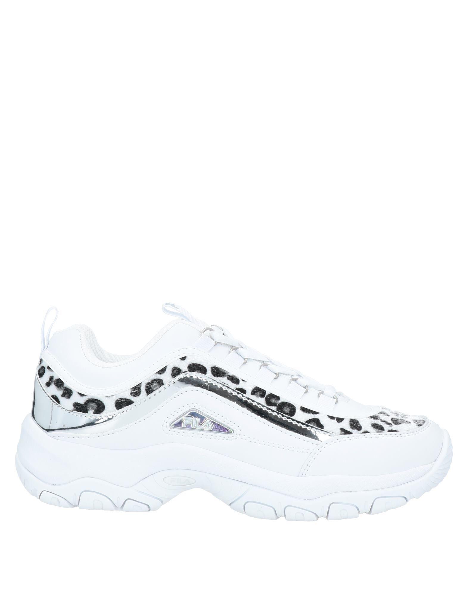 white trainers fila